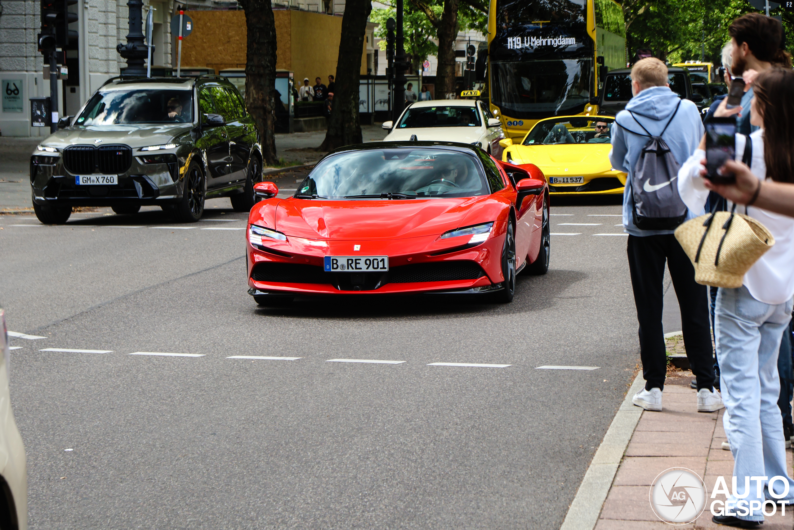 Ferrari SF90 Stradale