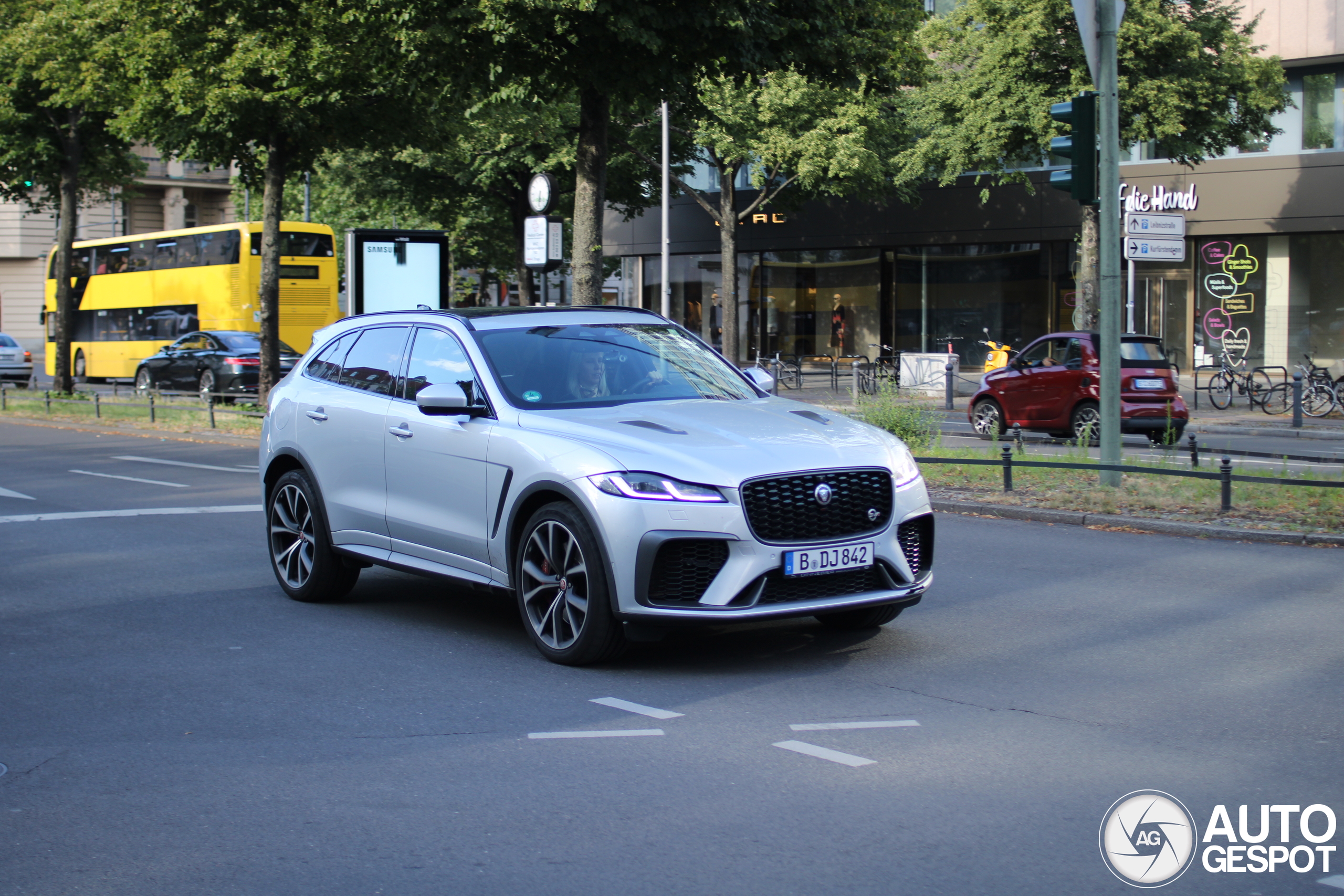 Jaguar F-PACE SVR 2021