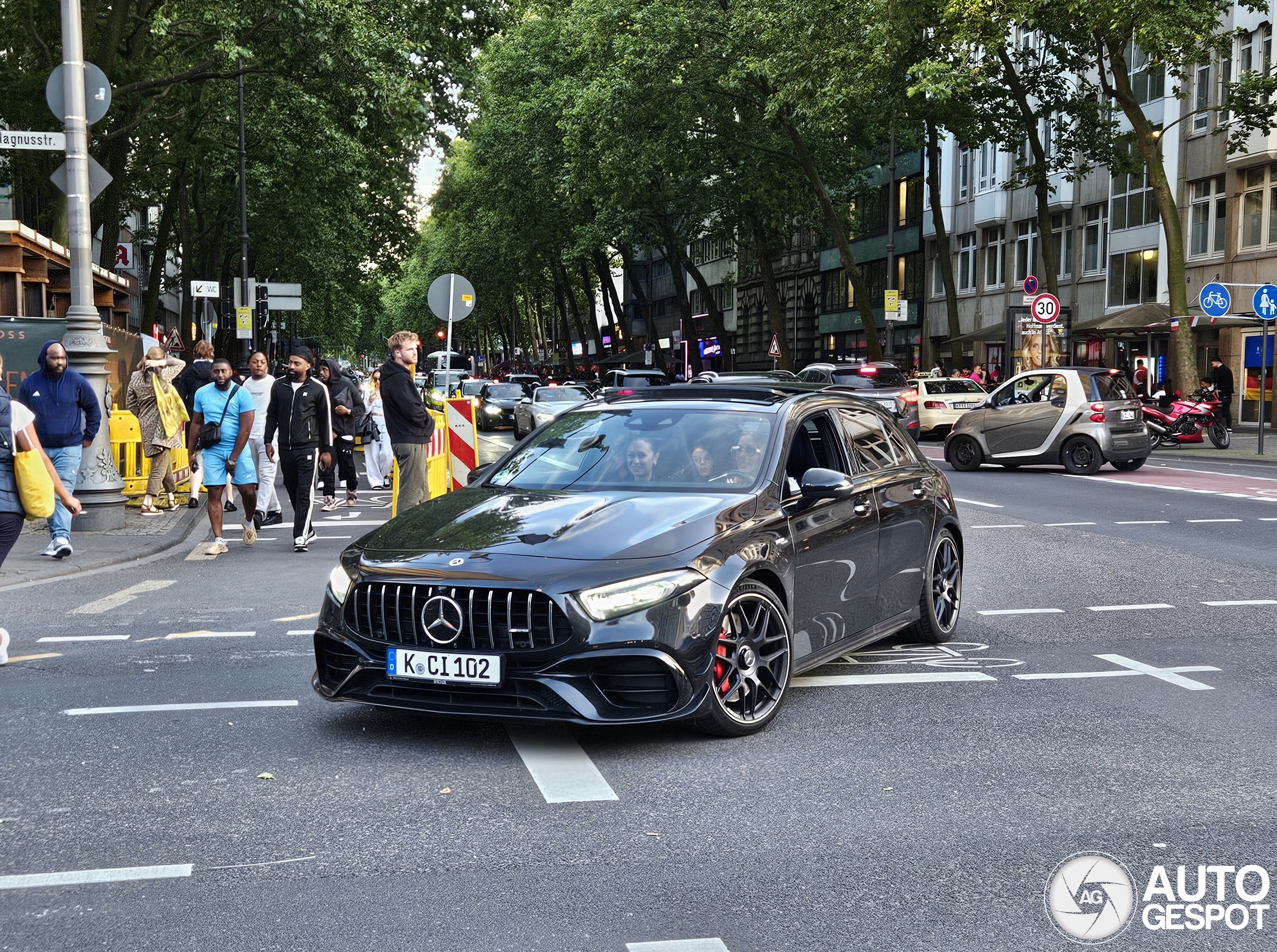 Mercedes-AMG A 45 S W177