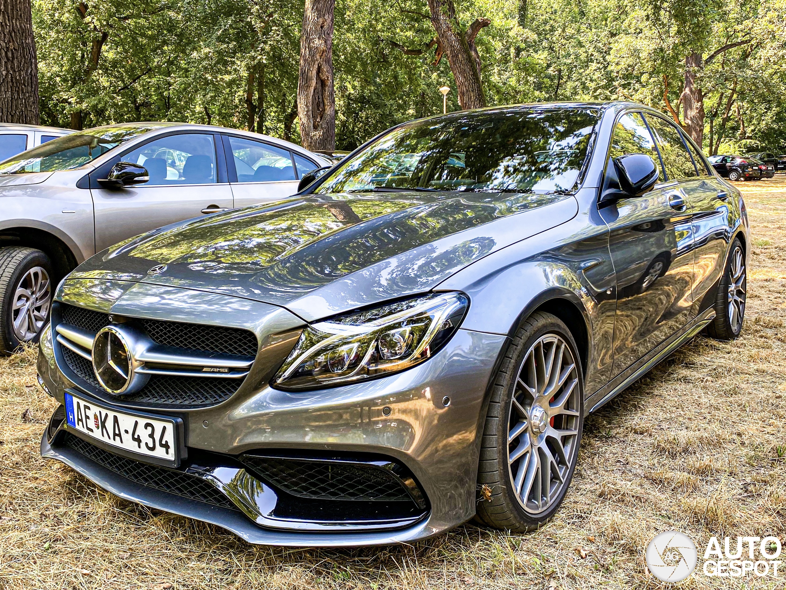 Mercedes-AMG C 63 S W205