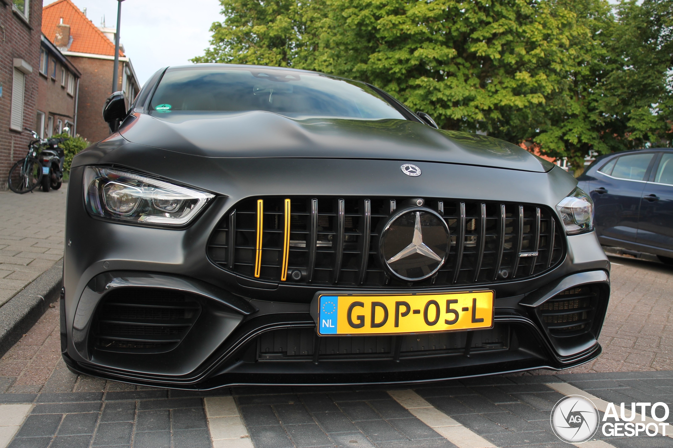 Mercedes-AMG GT 63 S X290