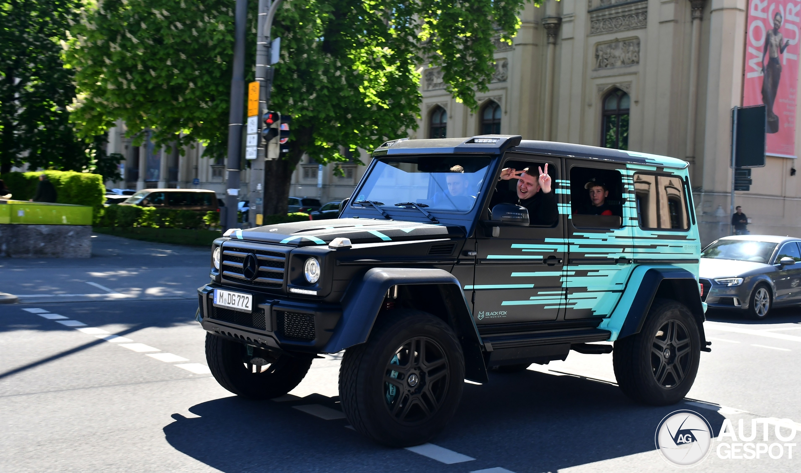 Mercedes-Benz G 500 4X4²