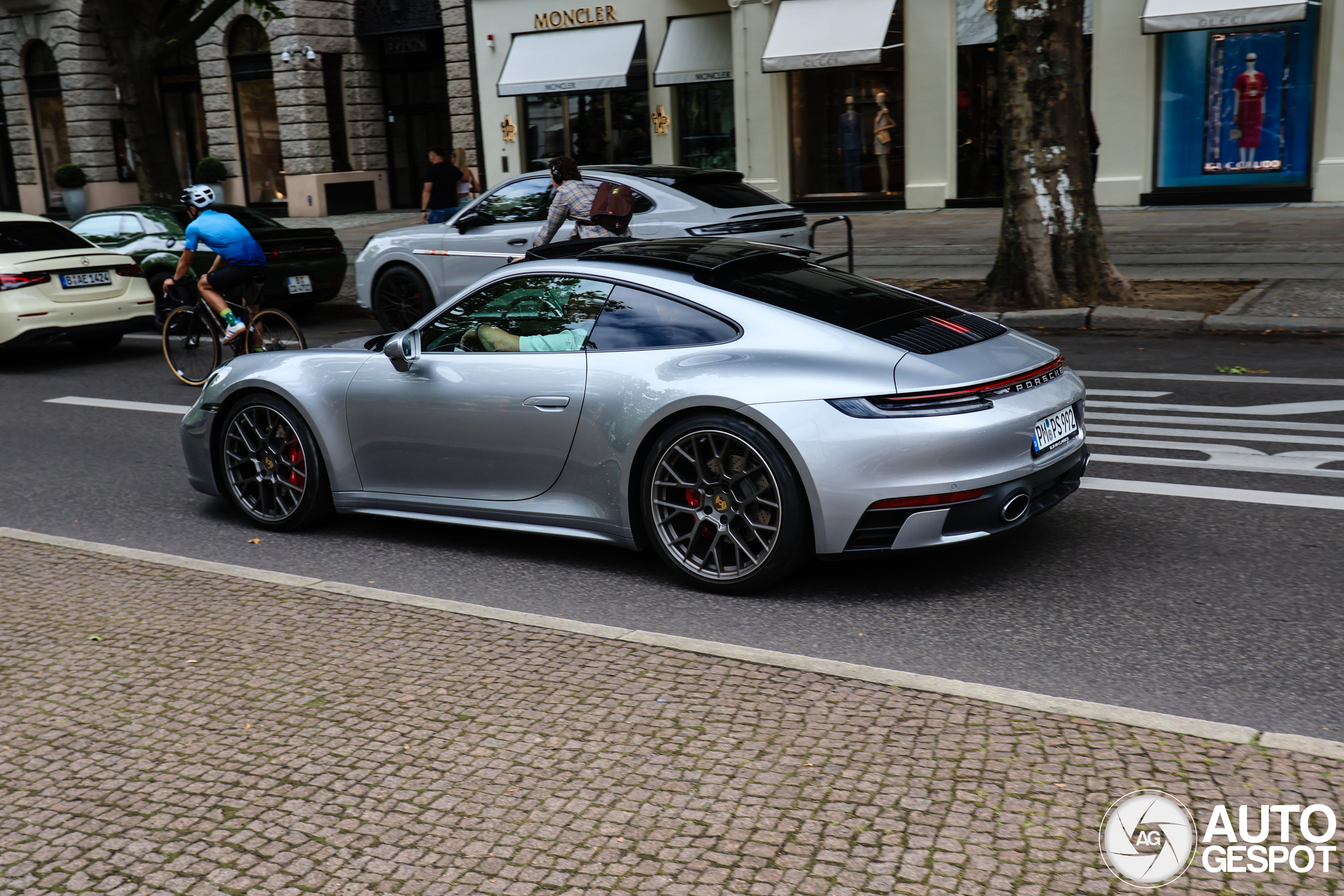 Porsche 992 Carrera S