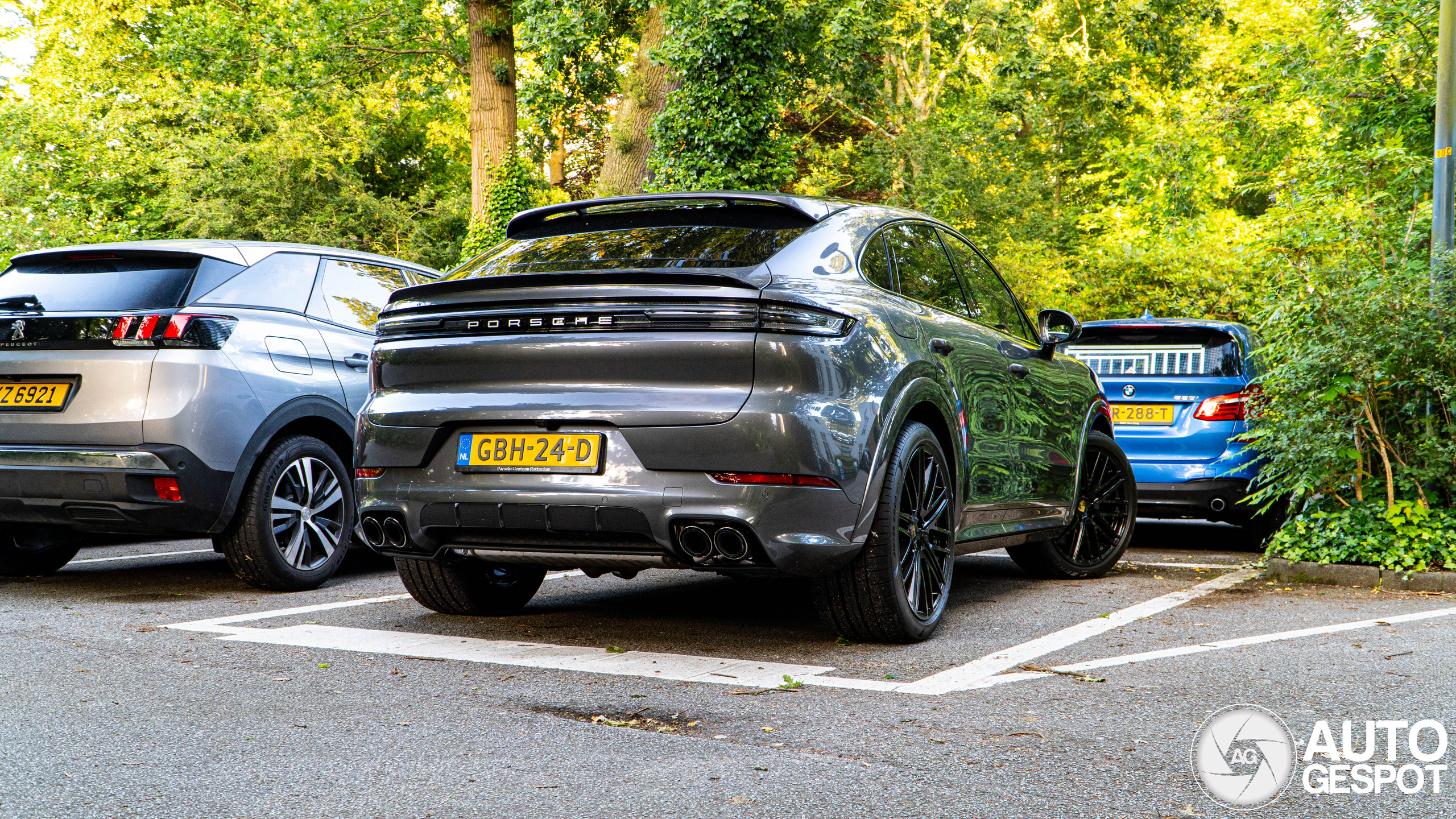 Porsche Cayenne Coupé Turbo E-Hybrid