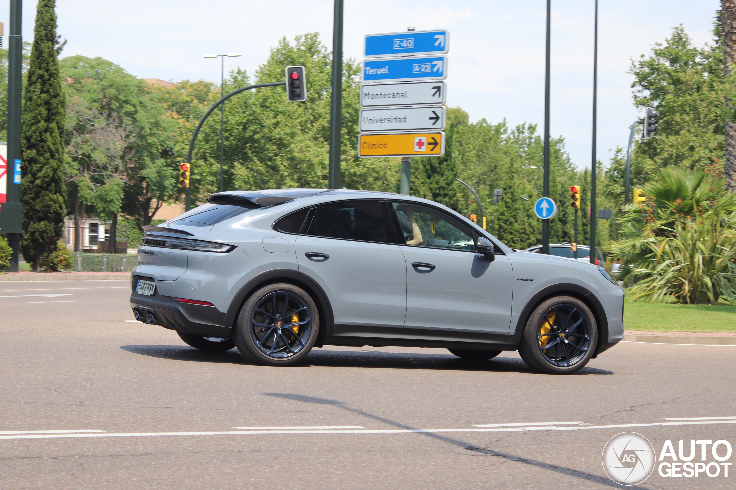 Porsche Cayenne Coupé Turbo E-Hybrid