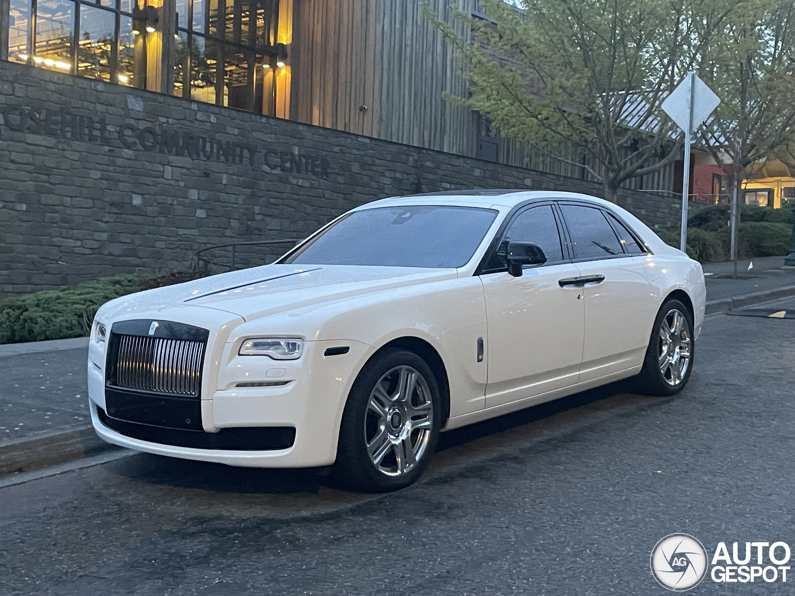 Rolls-Royce Ghost Series II Black Badge