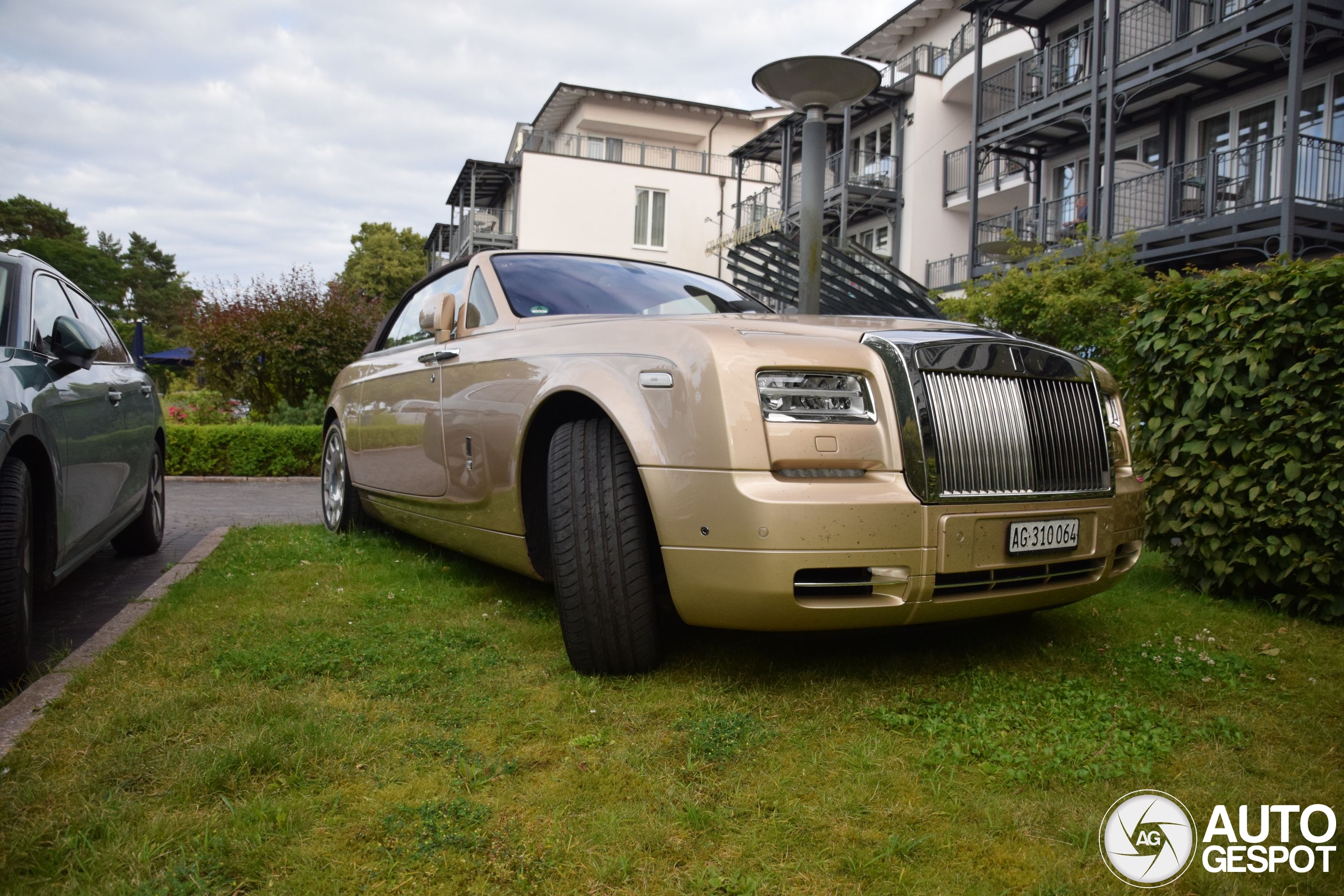 Rolls-Royce Phantom Drophead Coupé Series II