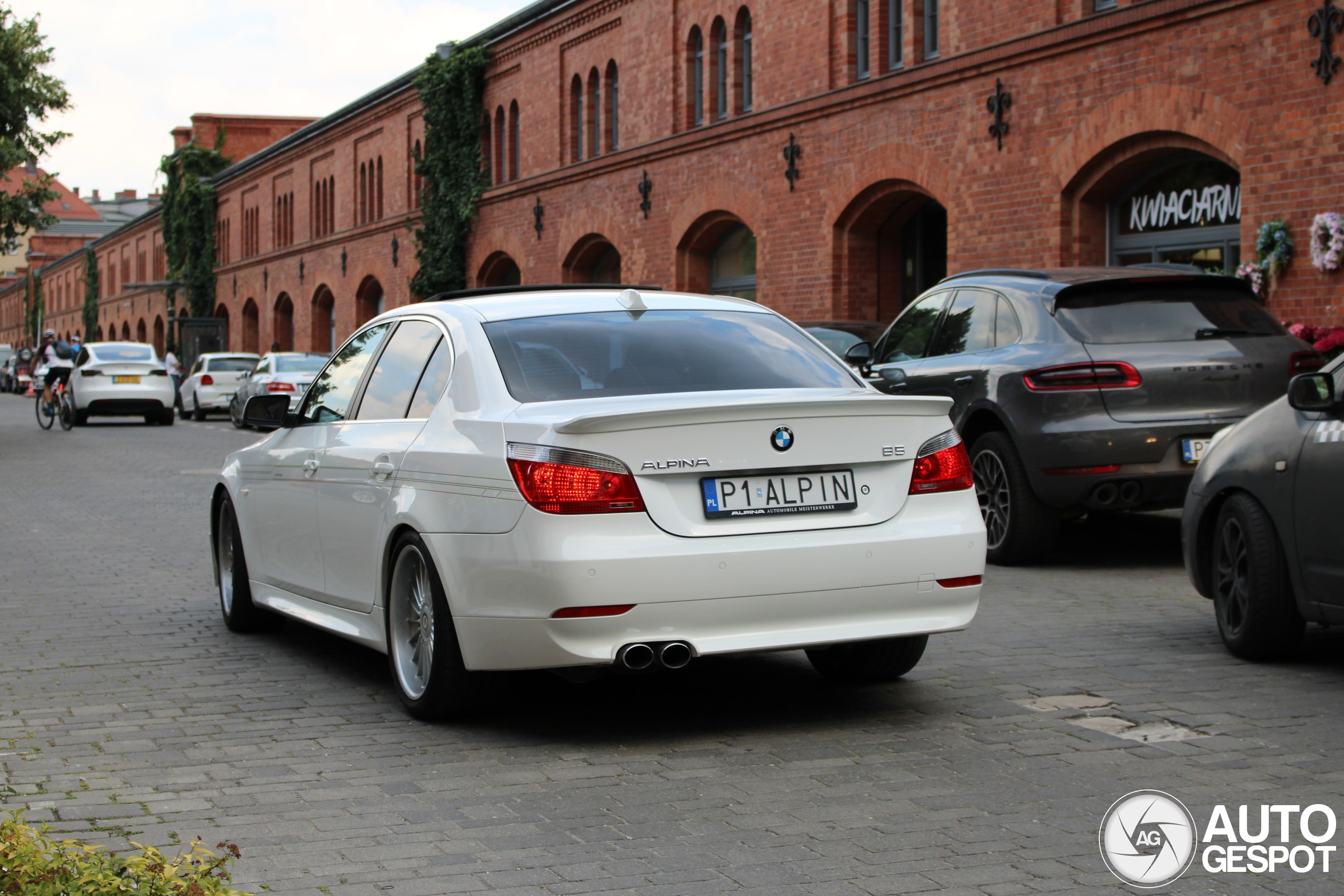 Alpina B5