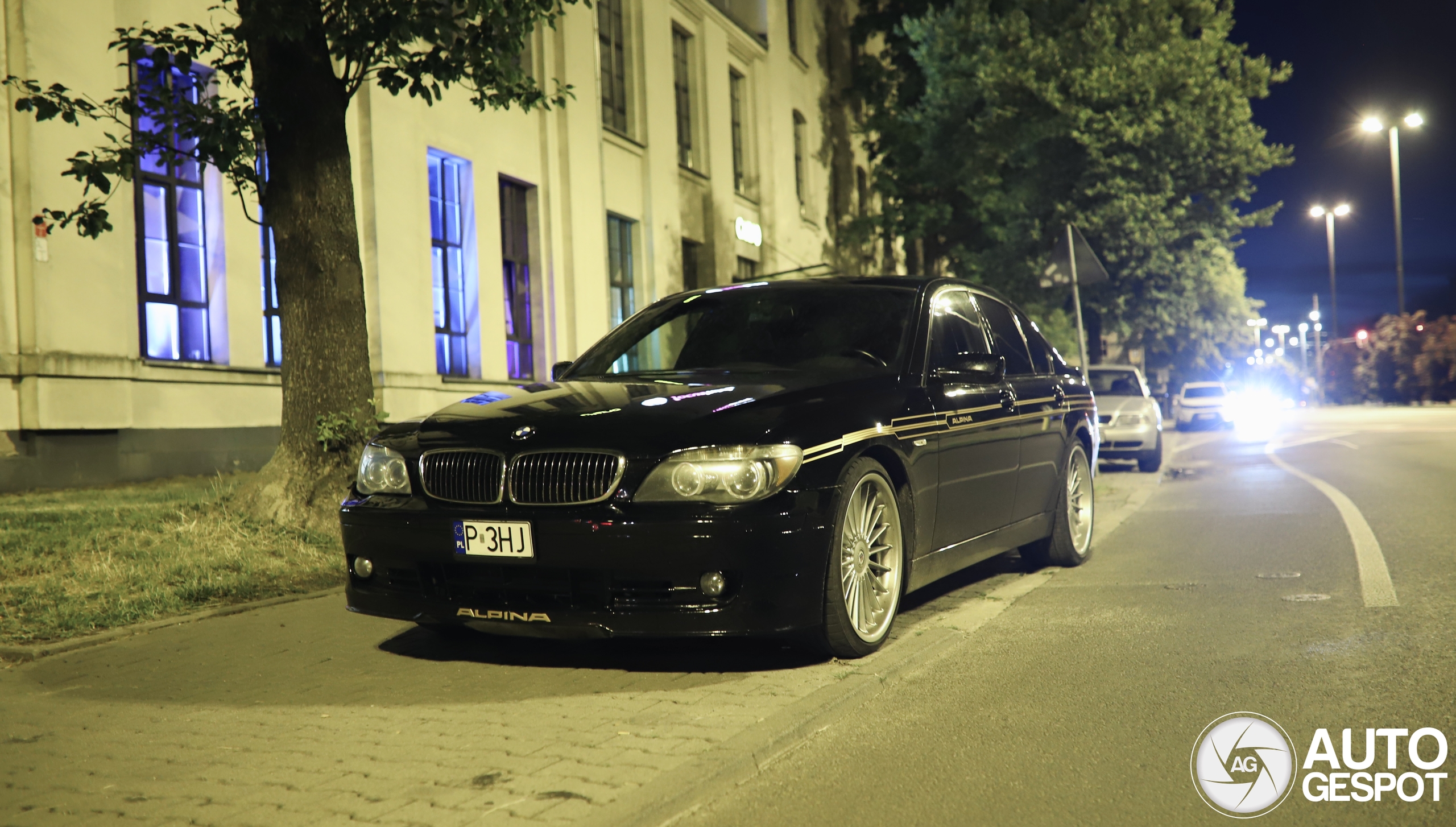 Alpina B7