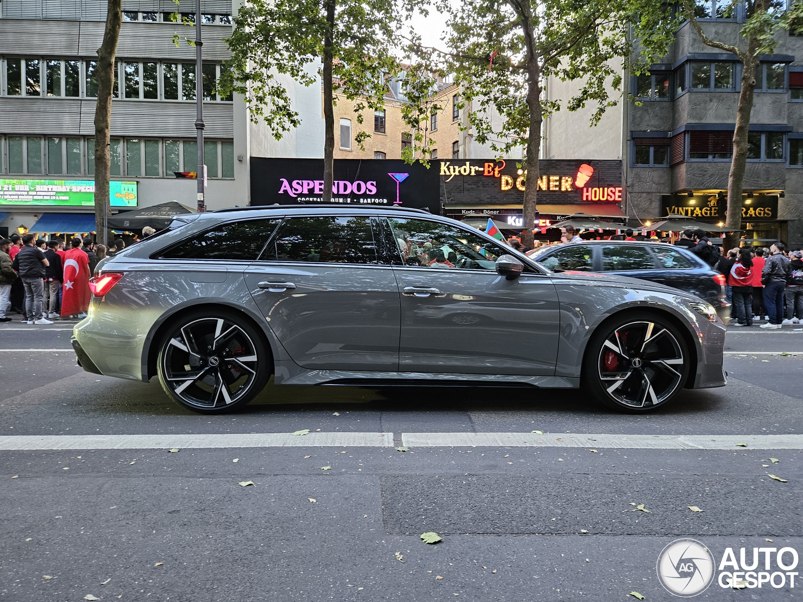 Audi RS6 Avant C8