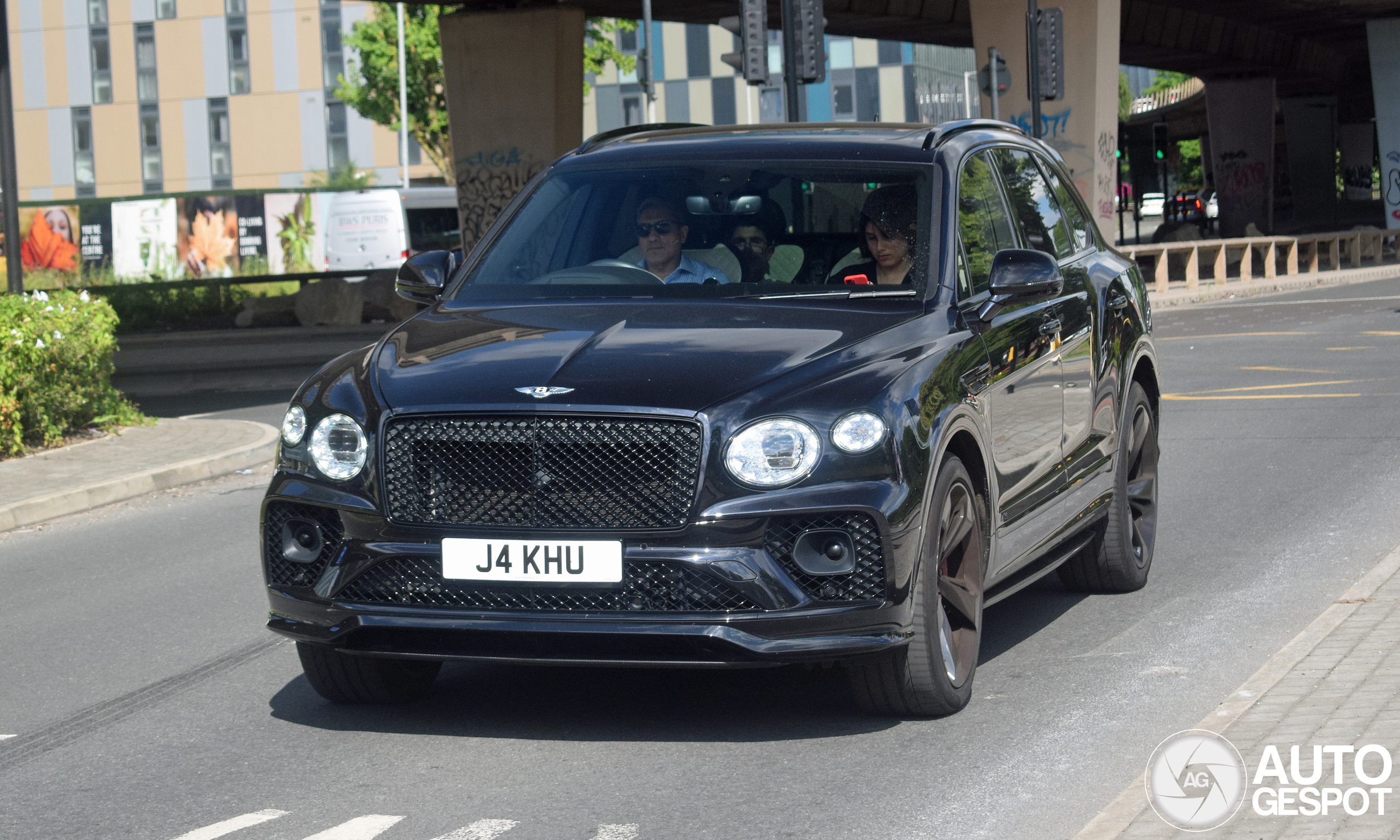 Bentley Bentayga V8 2021