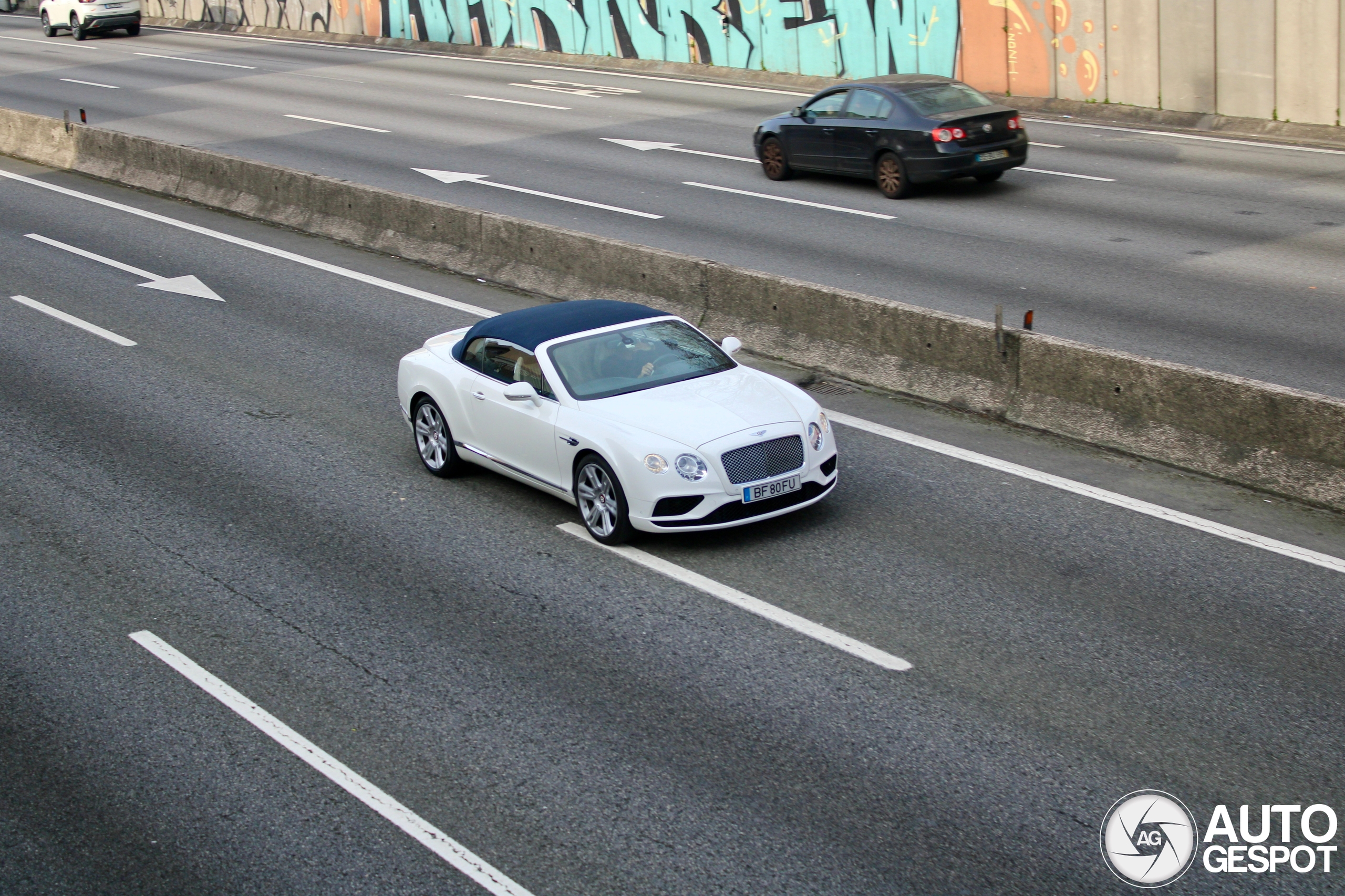 Bentley Continental GTC V8 2016