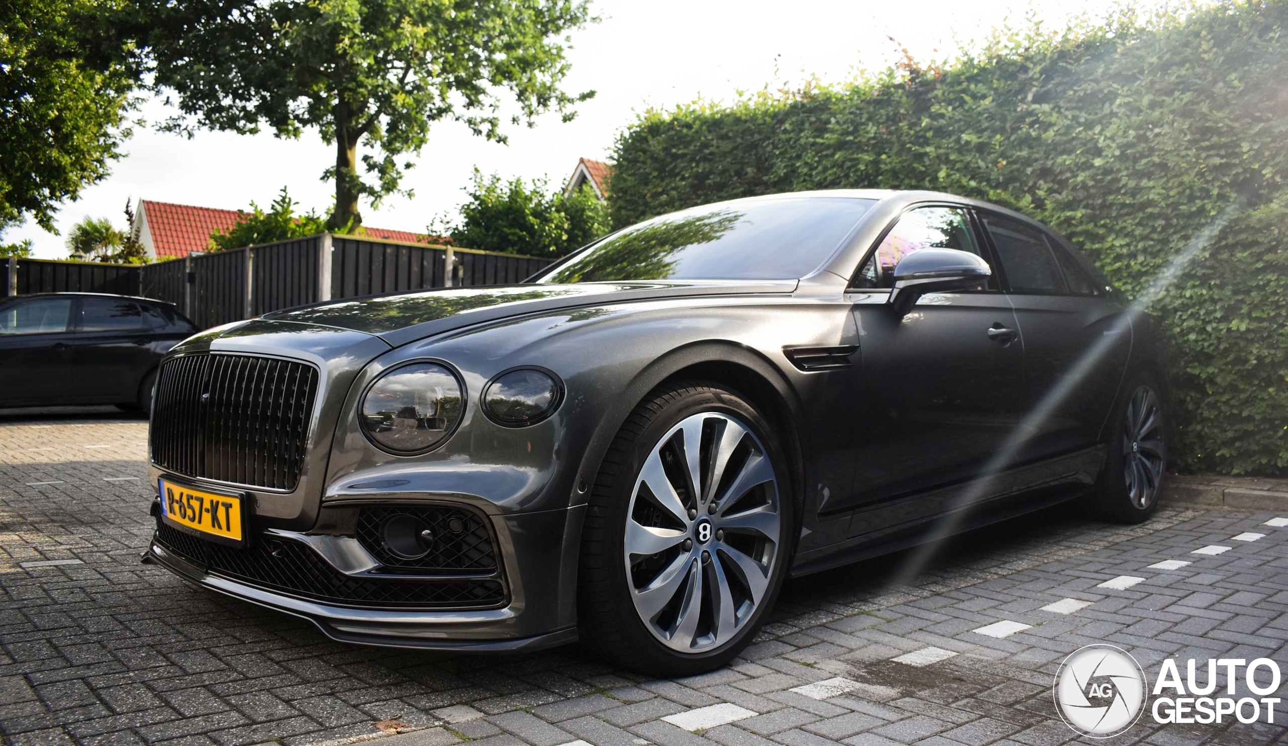 Bentley Flying Spur V8 2021 First Edition