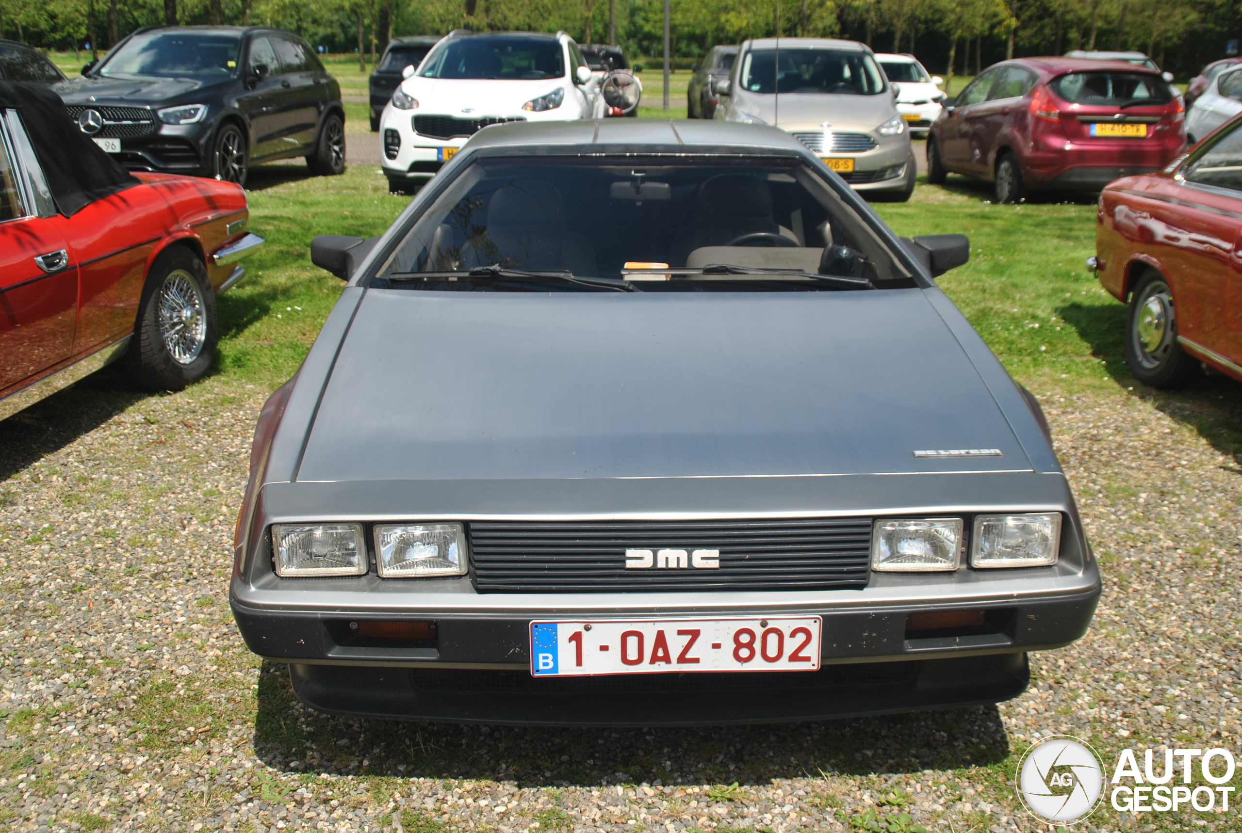 DeLorean DMC-12