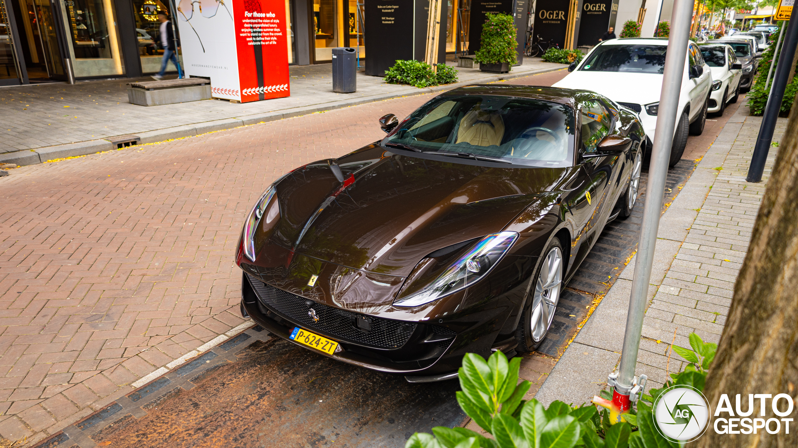 Ferrari 812 GTS