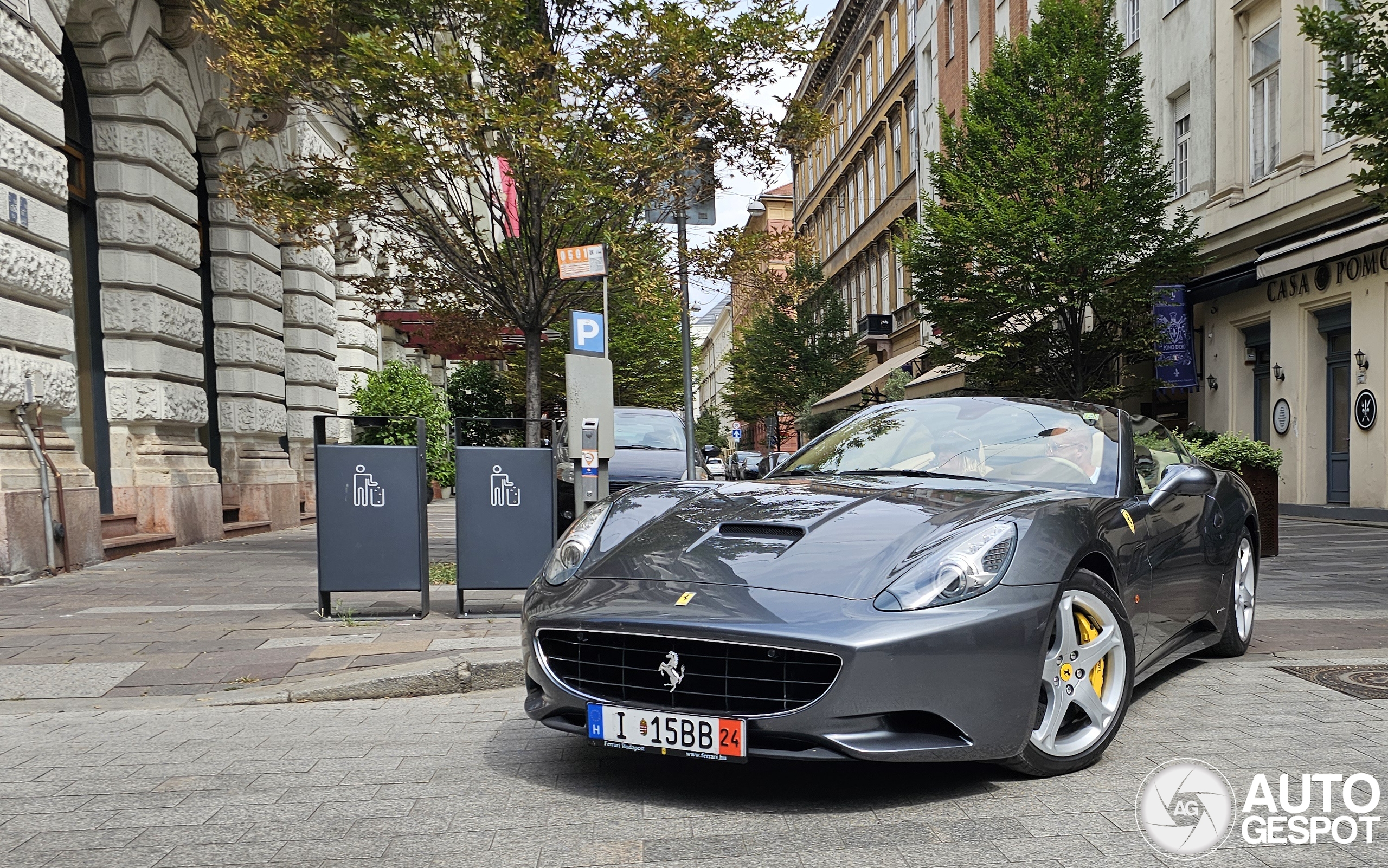 Ferrari California