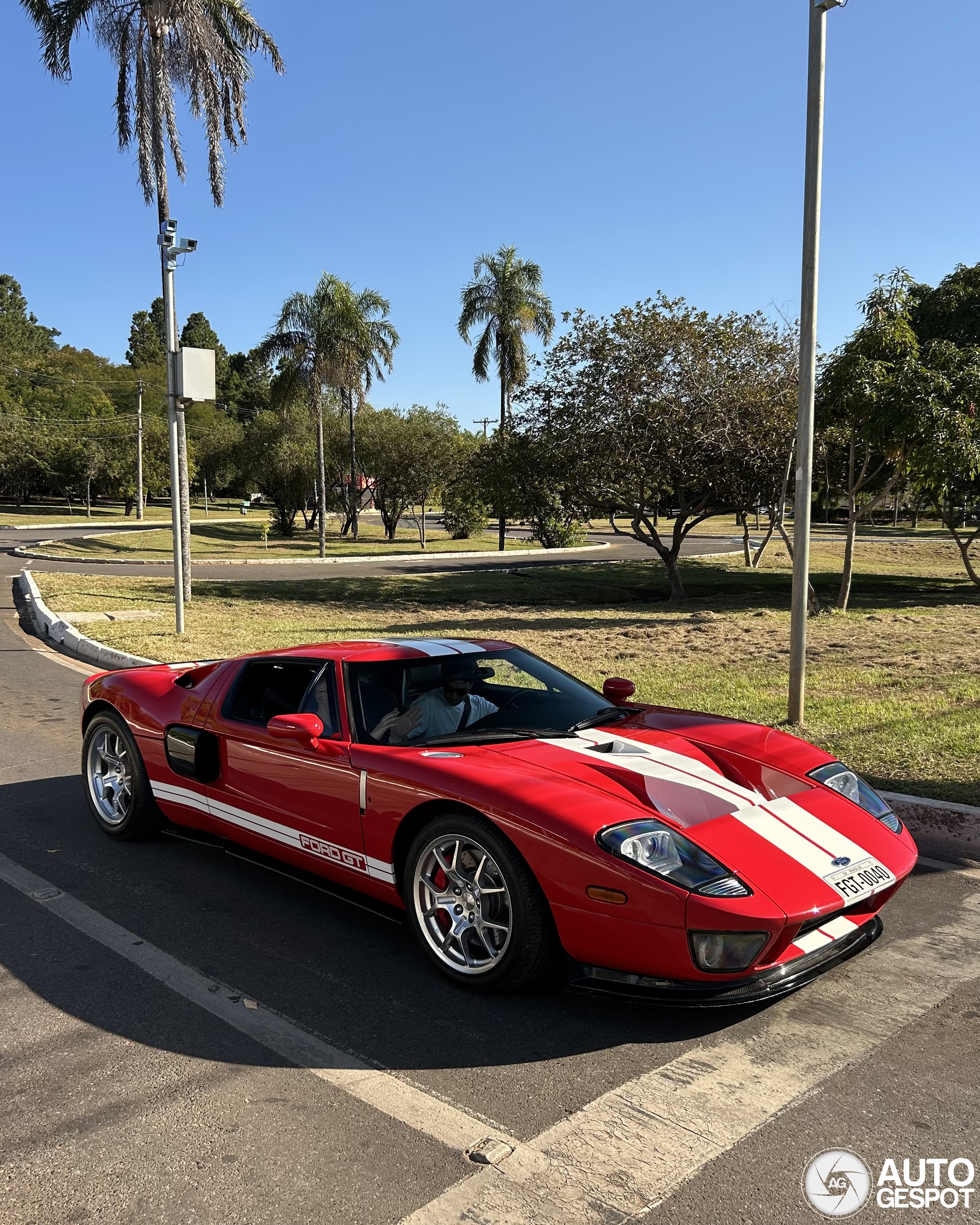 Ford GT