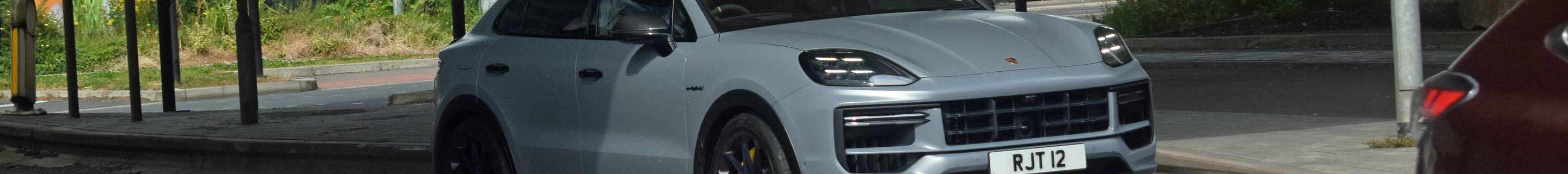 Porsche Cayenne Coupé Turbo E-Hybrid