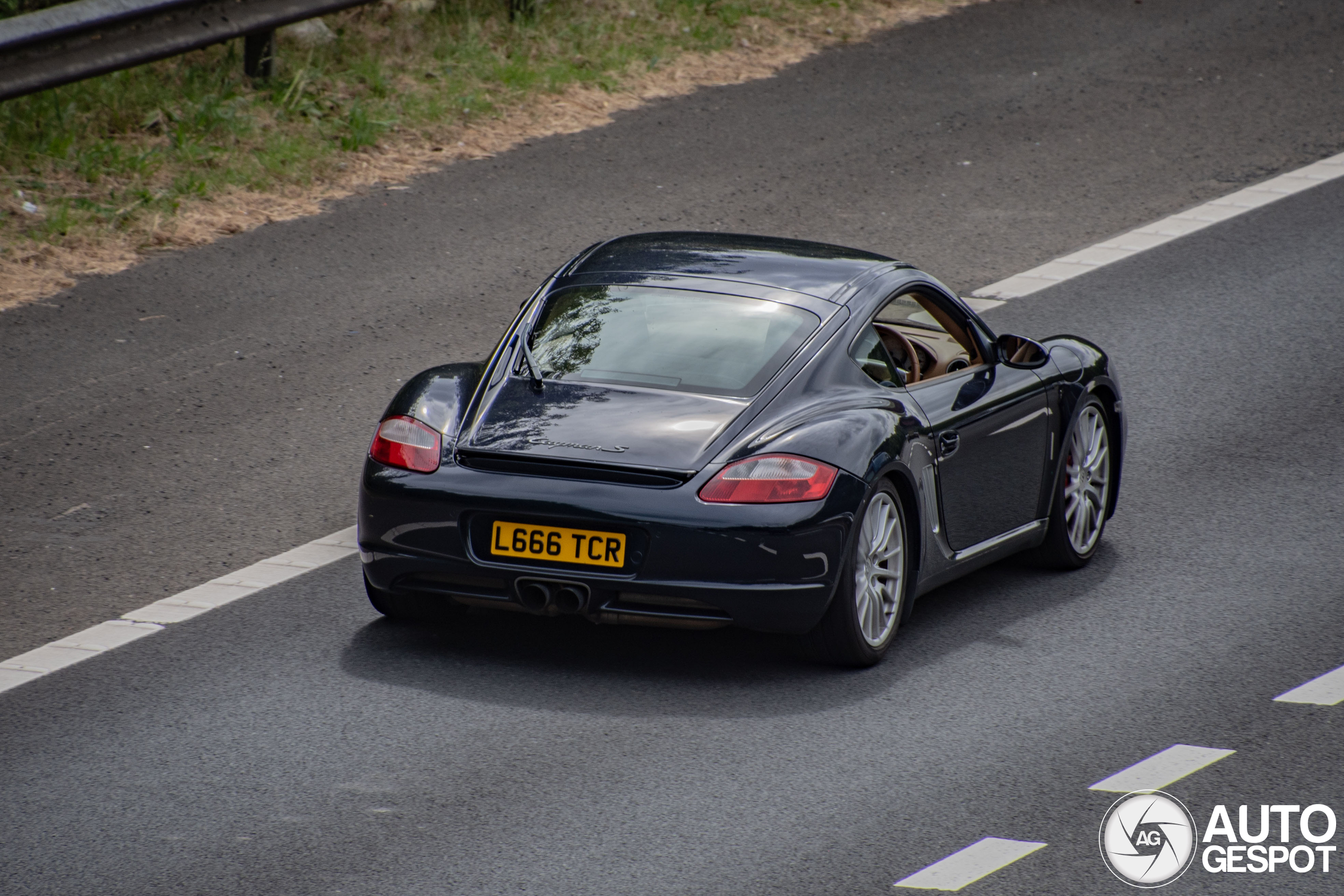 Porsche 987 Cayman S