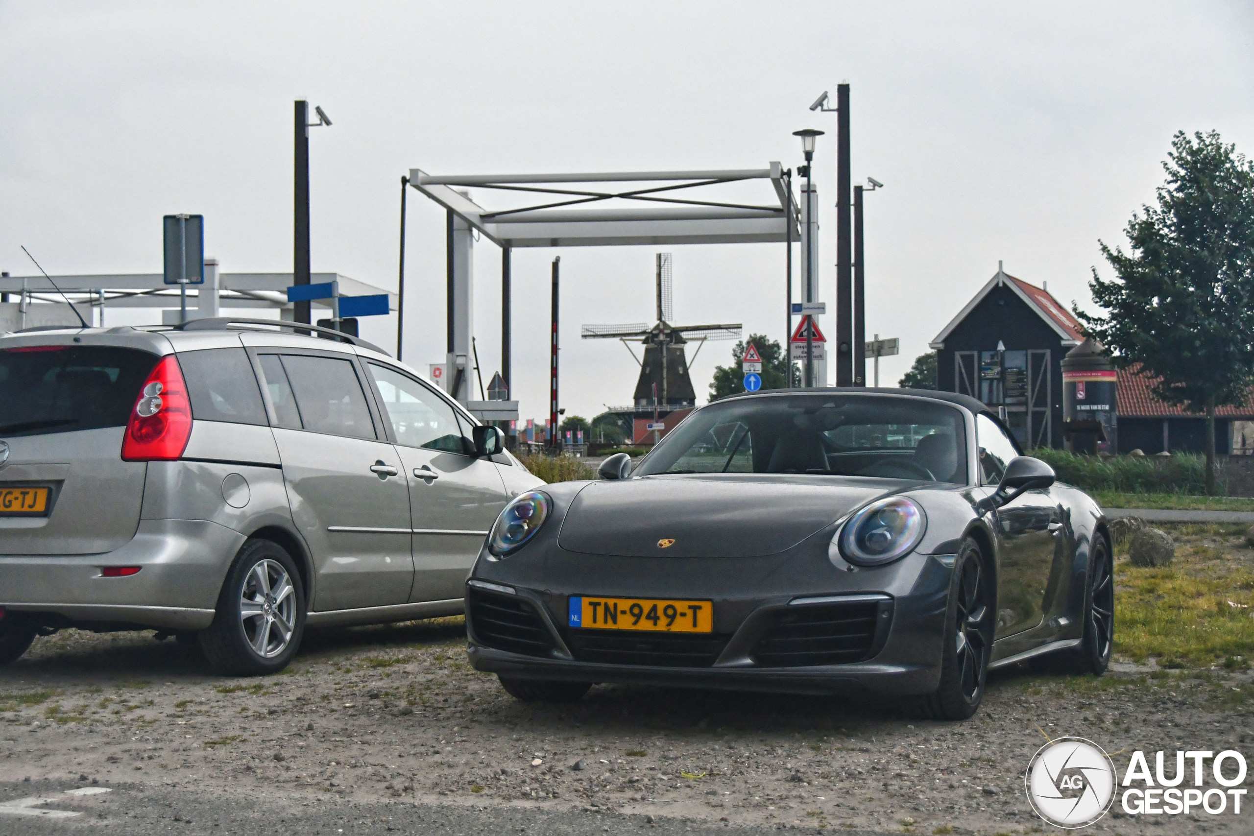 Porsche 991 Carrera 4S Cabriolet MkII