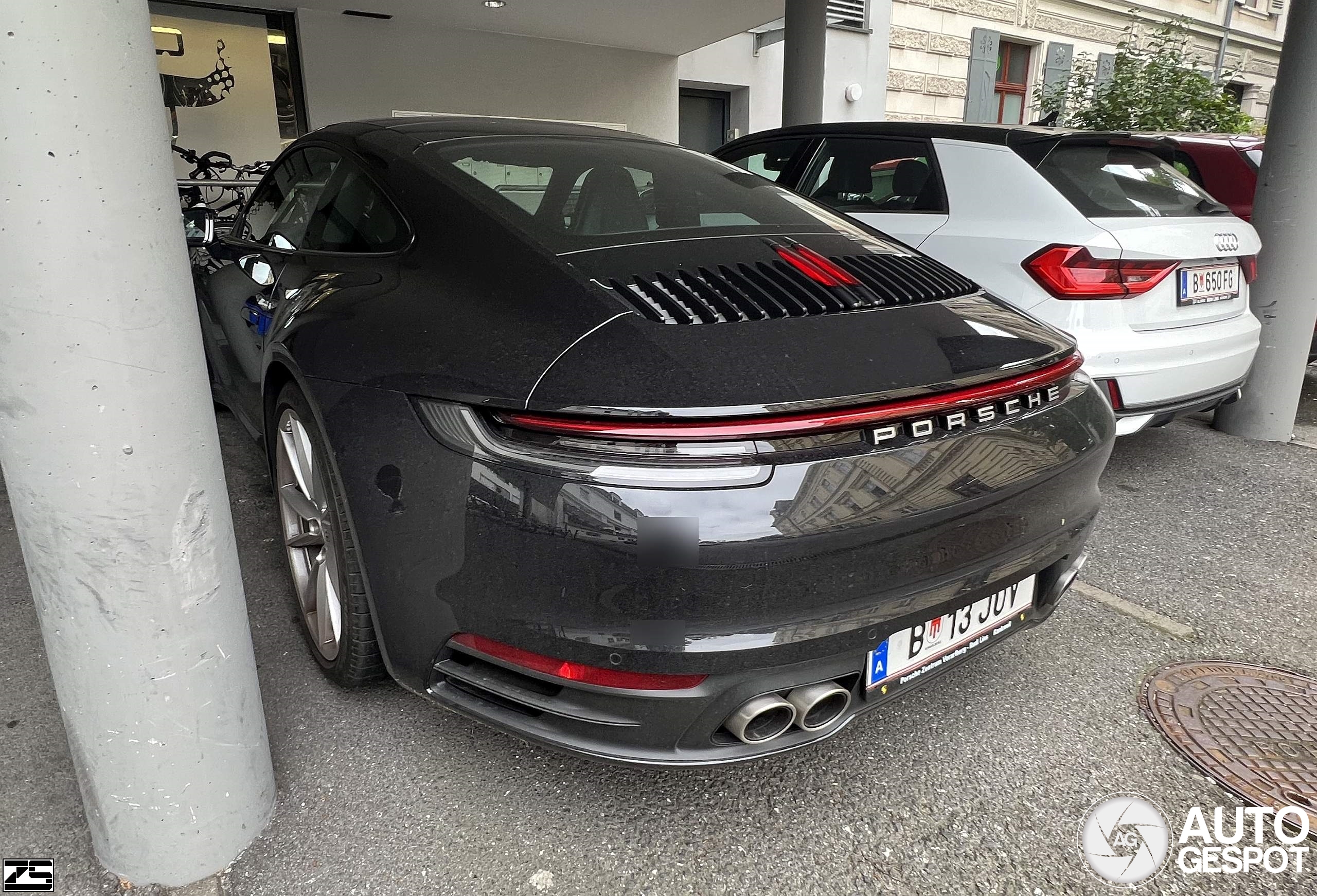 Porsche 992 Carrera S