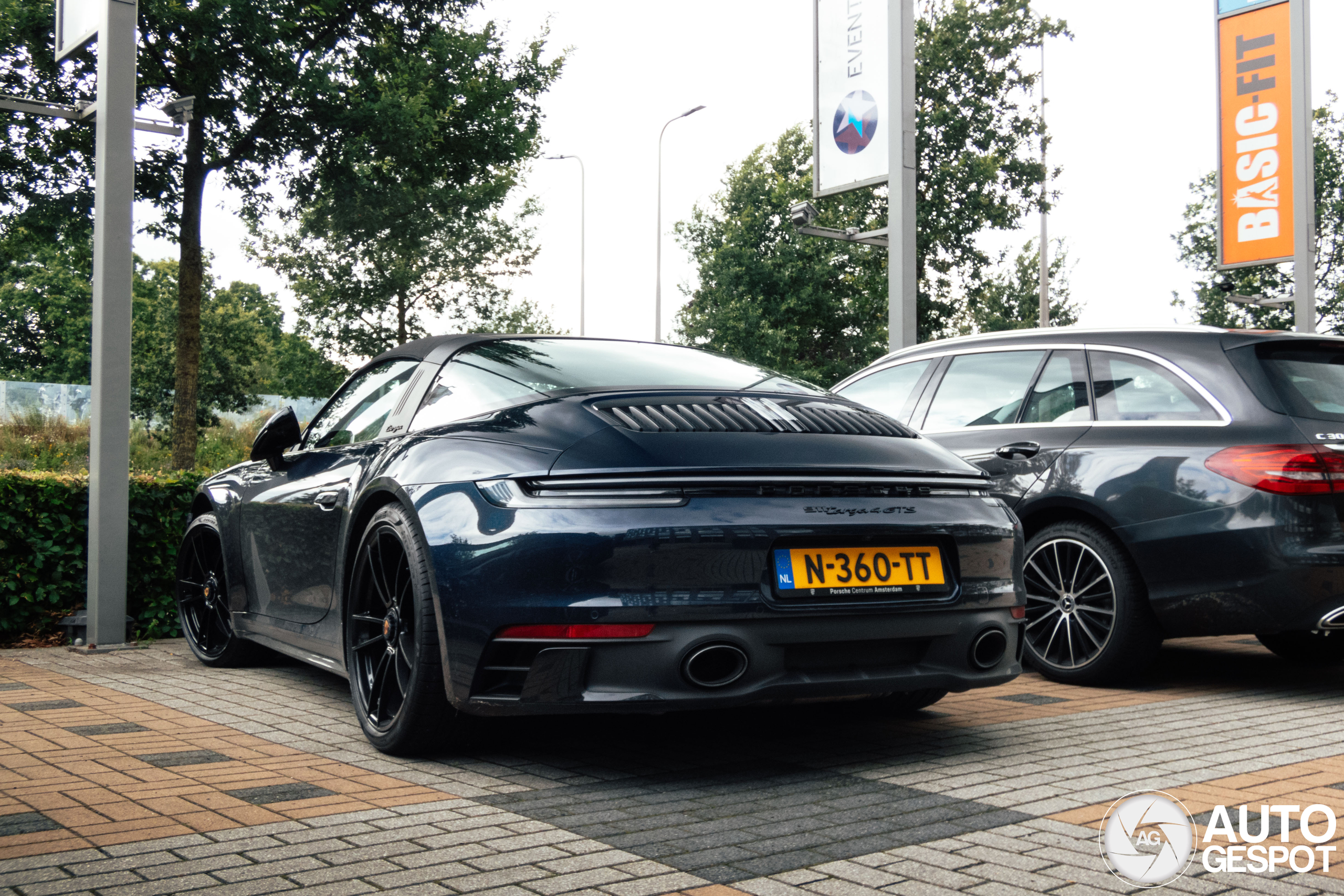 Porsche 992 Targa 4 GTS