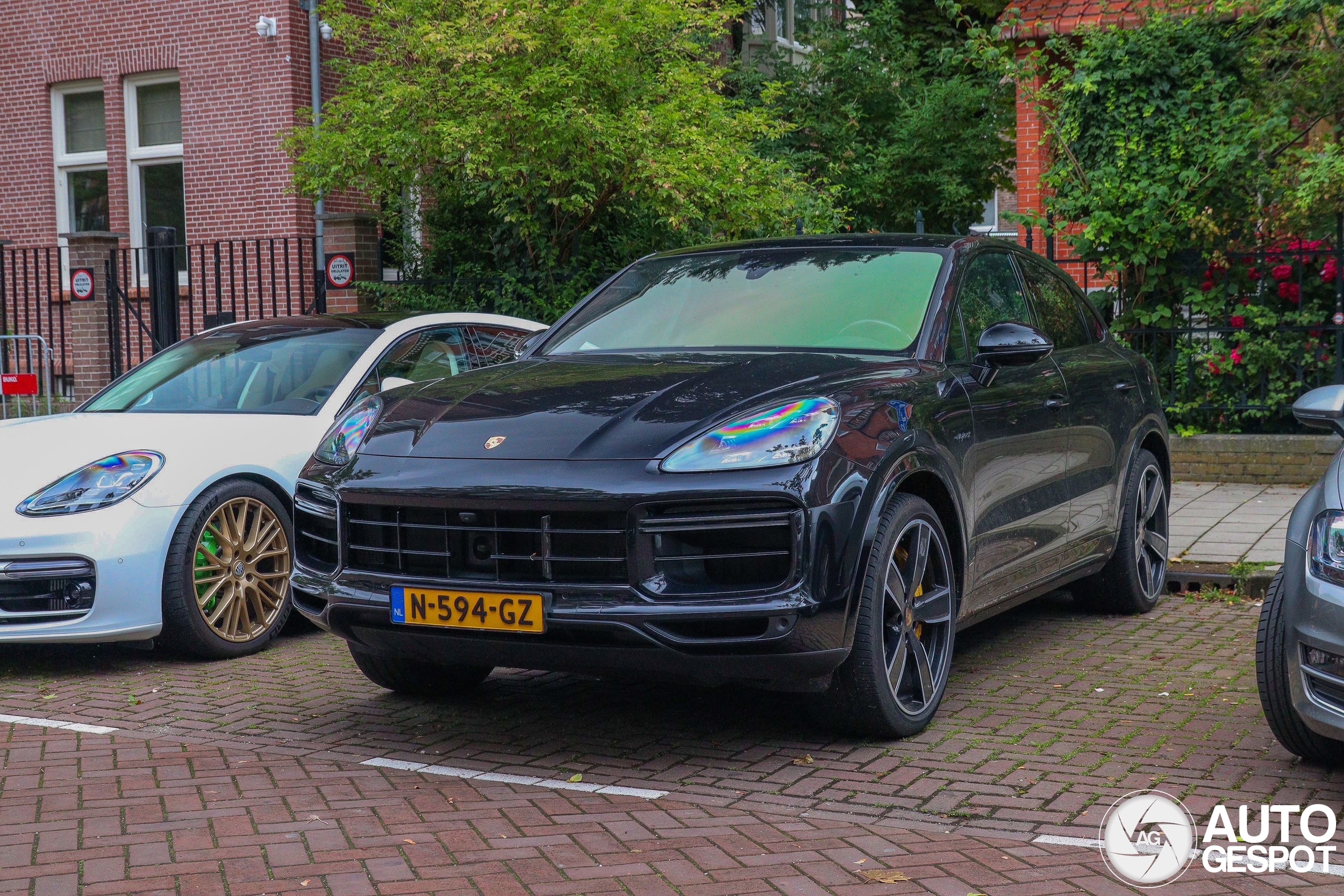 Porsche Cayenne Coupé Turbo S E-Hybrid