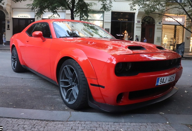 Dodge Challenger SRT Hellcat Widebody