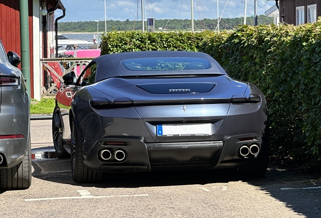 Ferrari Roma Spider