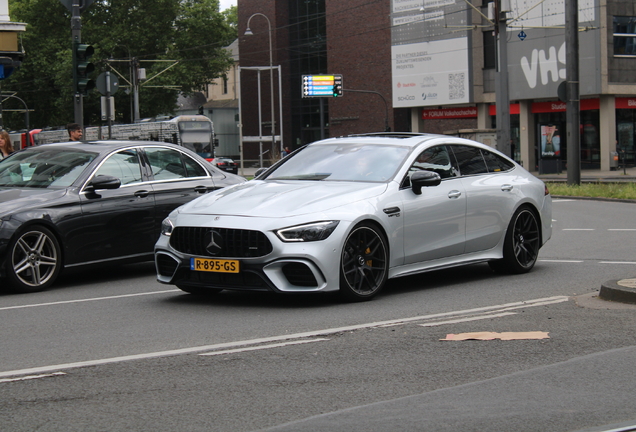 Mercedes-AMG GT 63 S X290