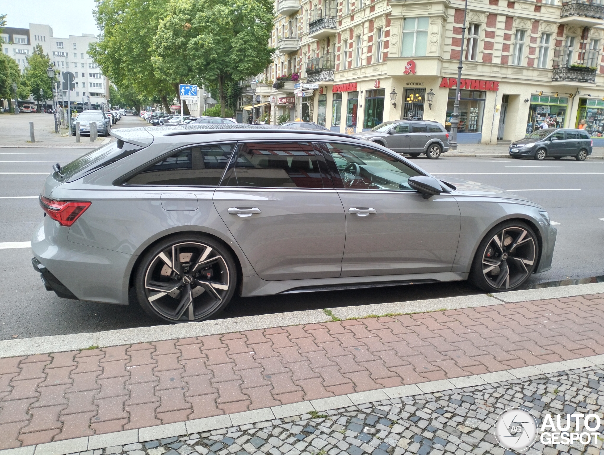 Audi RS6 Avant C8