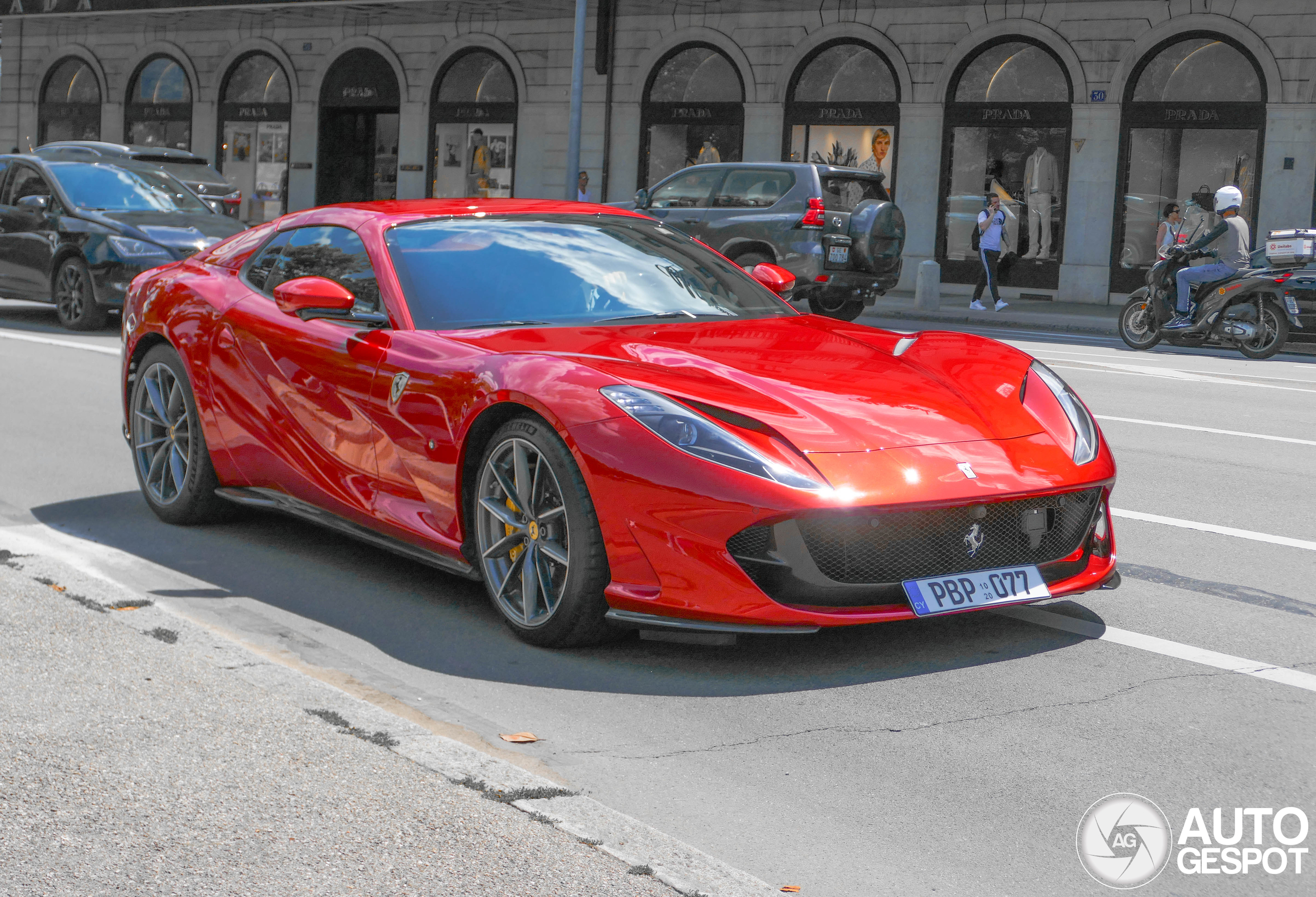 Ferrari 812 GTS