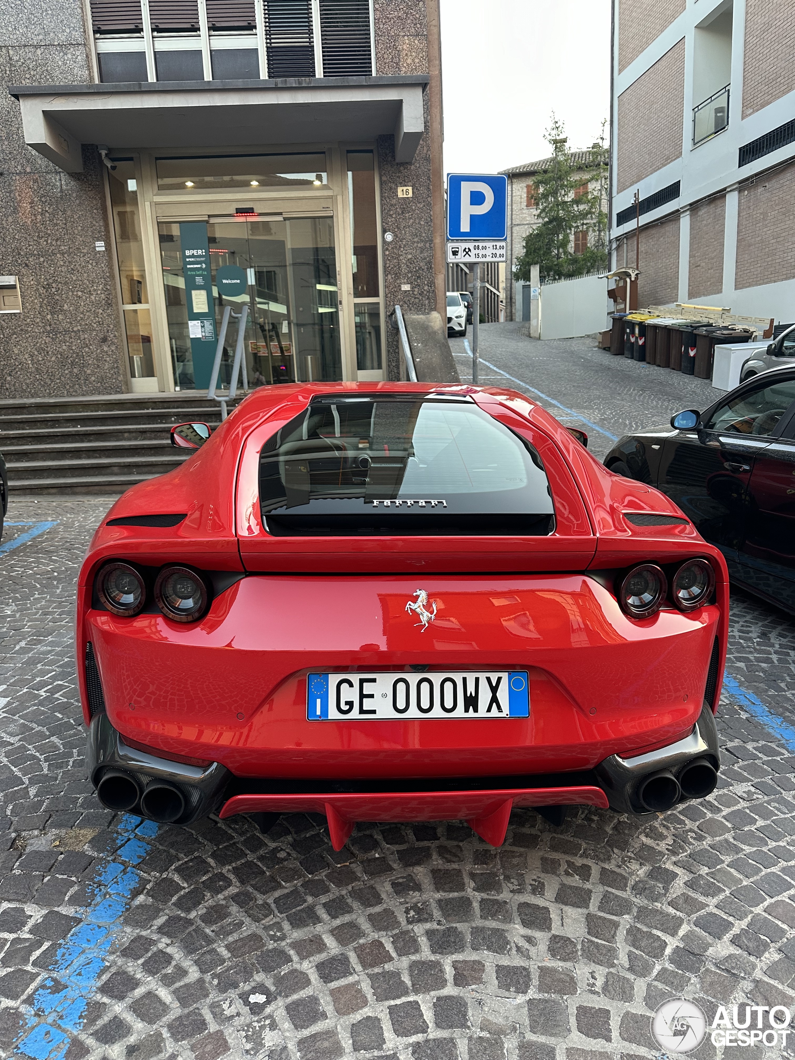 Ferrari 812 Superfast