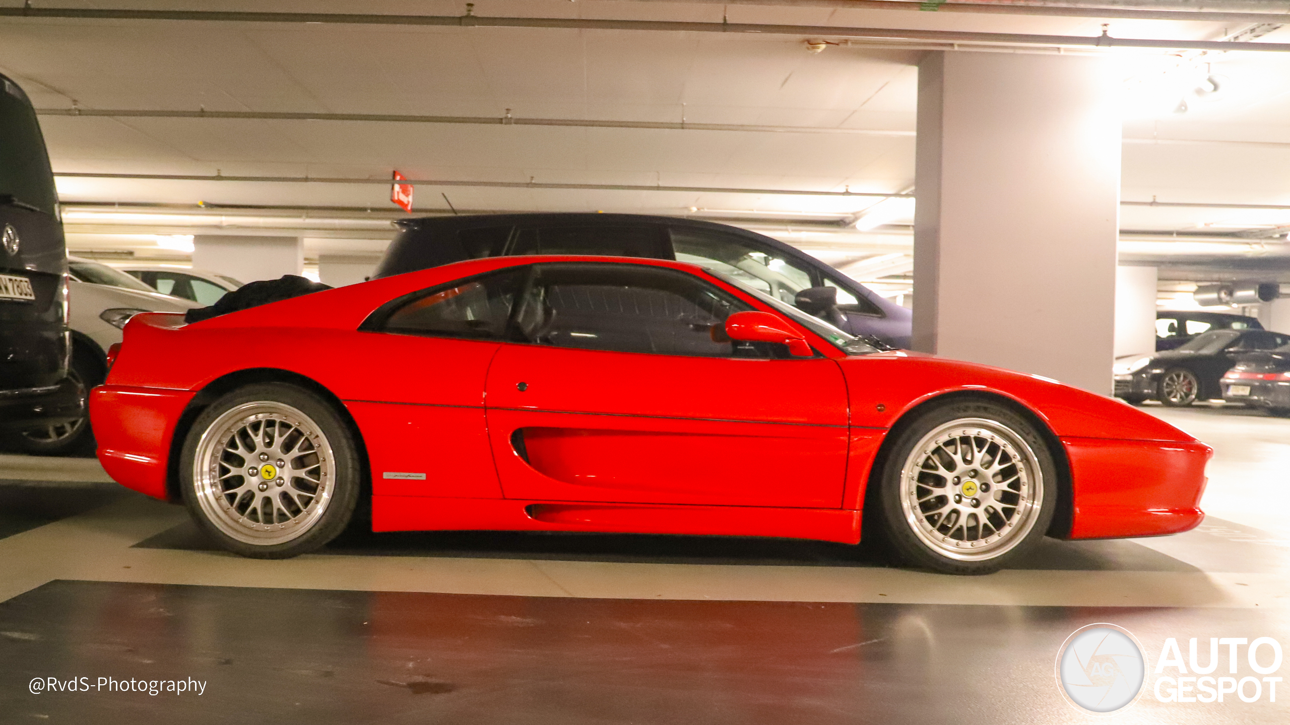 Ferrari F355 Berlinetta