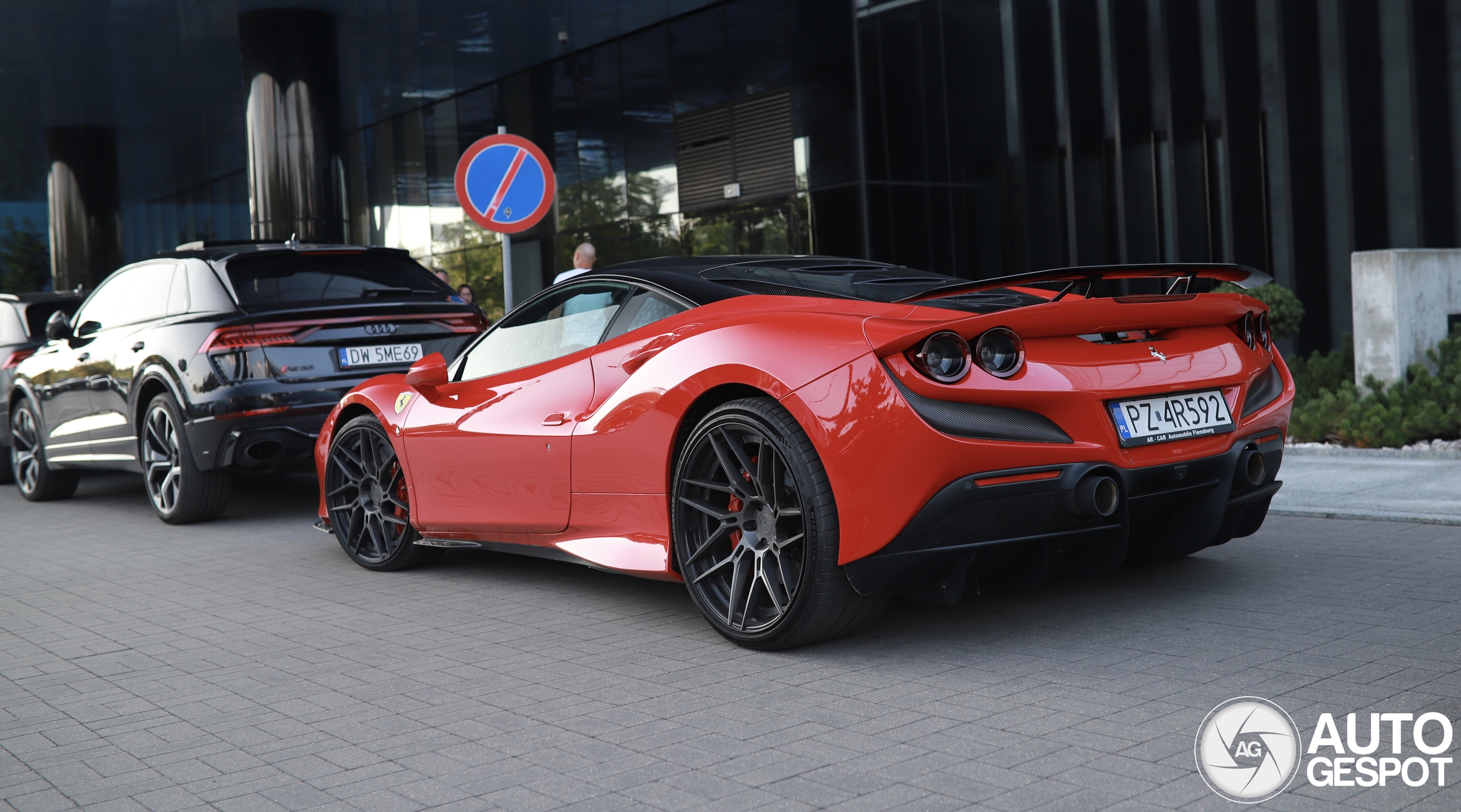 Ferrari F8 Tributo Novitec Rosso