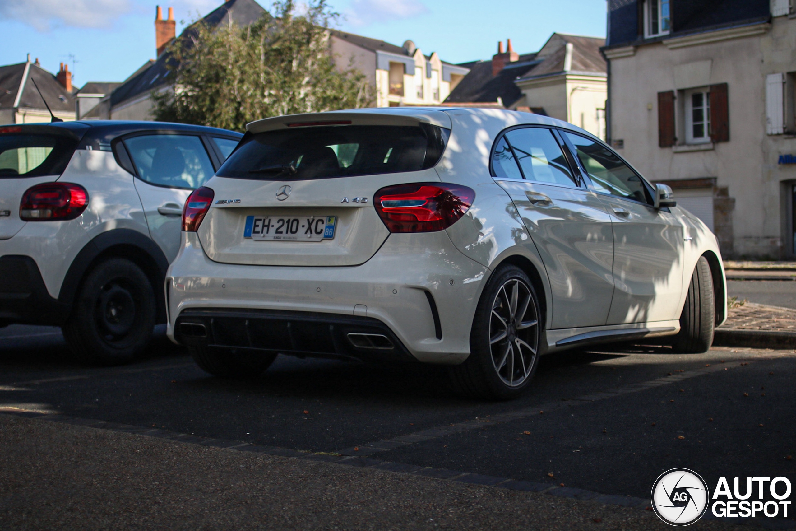 Mercedes-Benz A 45 AMG