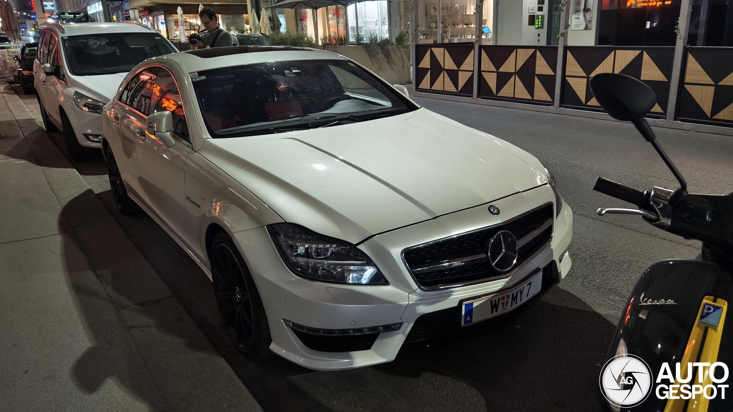 Mercedes-Benz CLS 63 AMG X218 Shooting Brake