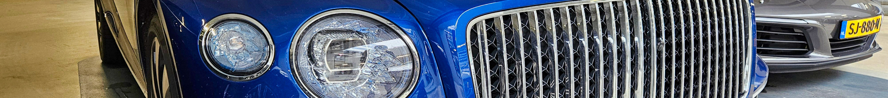 Bentley Flying Spur Hybrid Azure