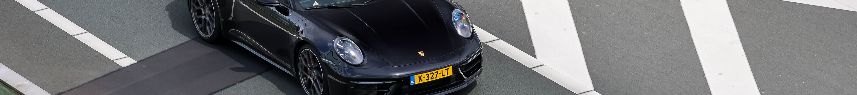 Porsche 992 Carrera 4S Cabriolet