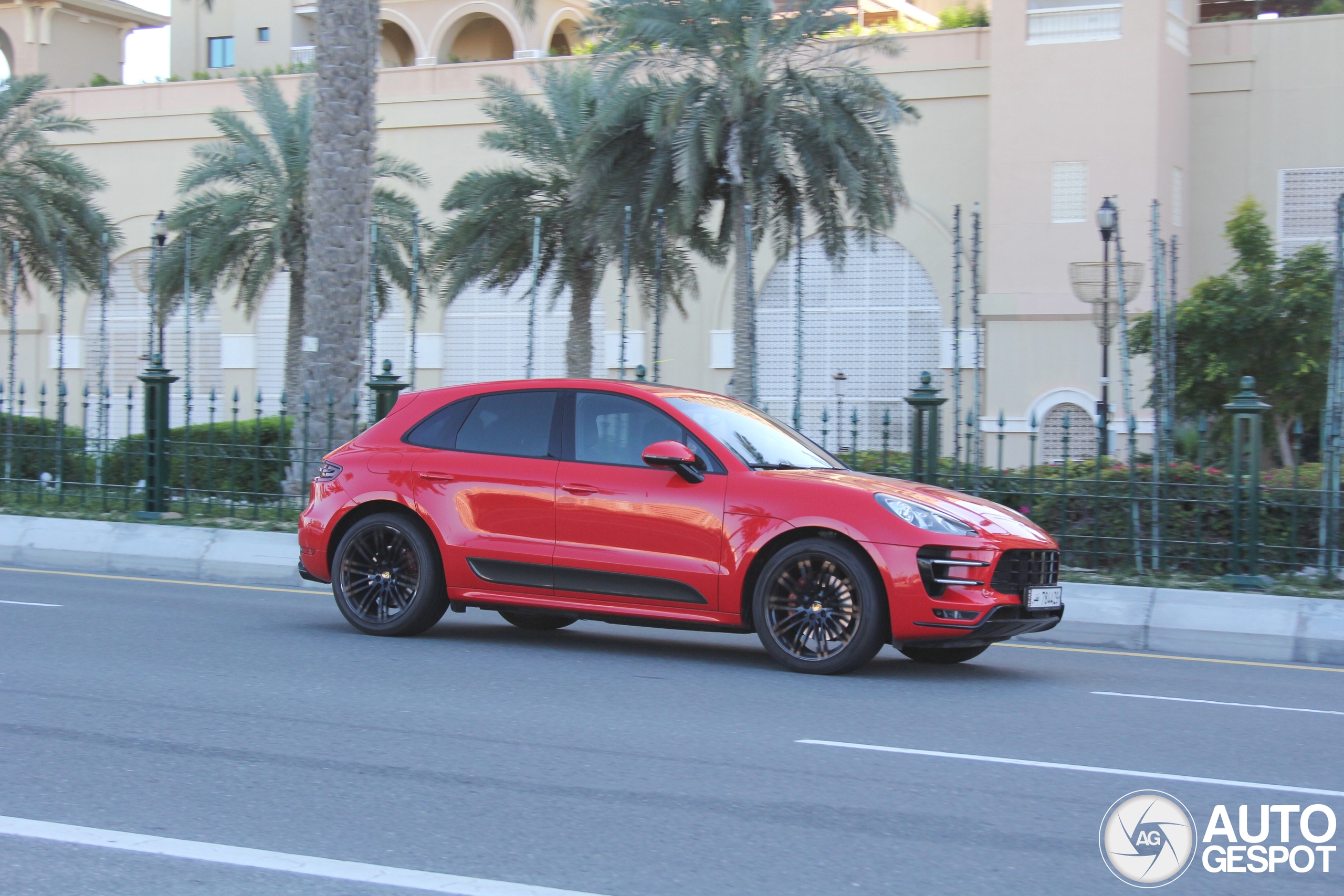 Porsche 95B Macan Turbo