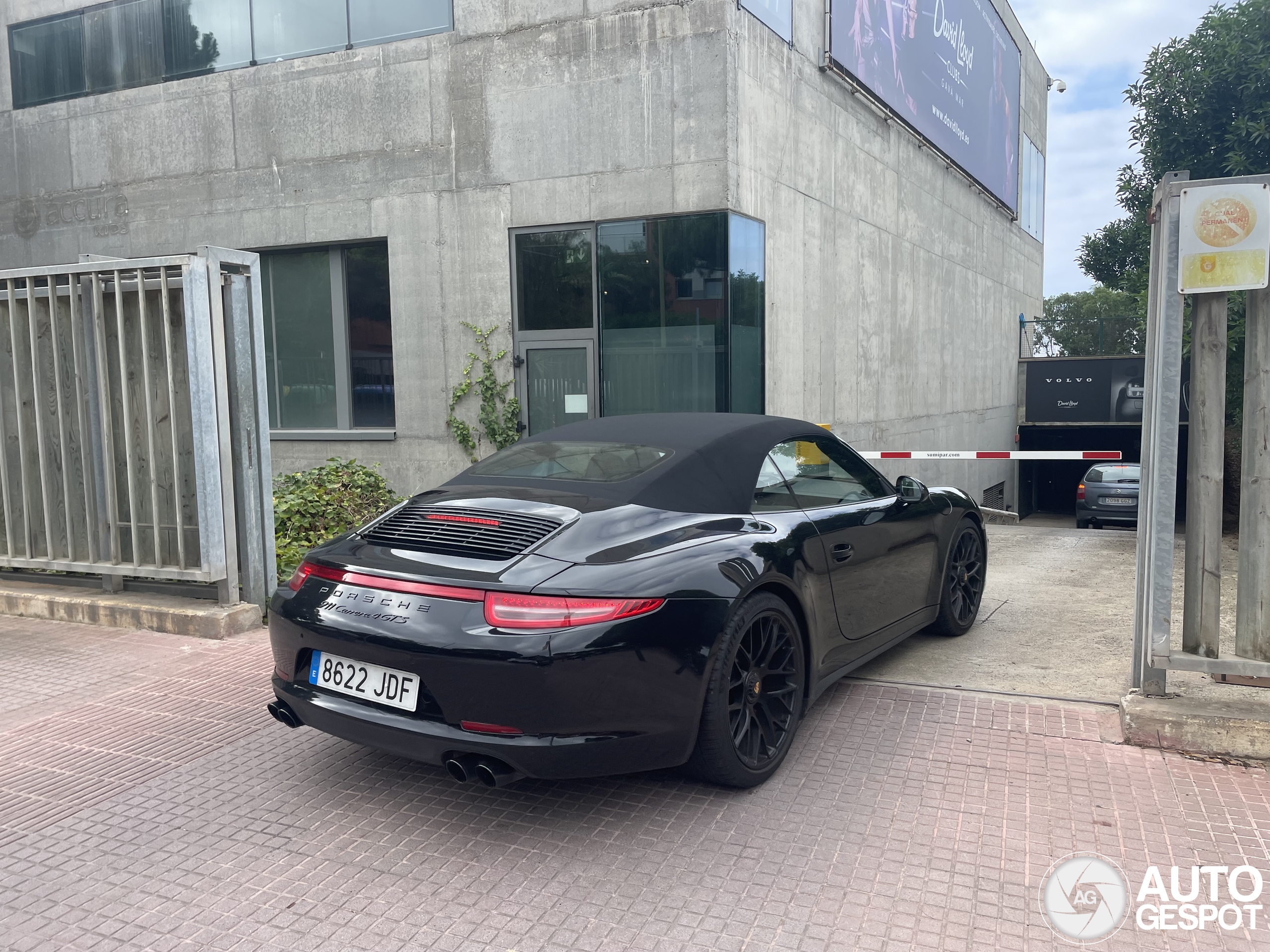 Porsche 991 Carrera 4 GTS Cabriolet MkI