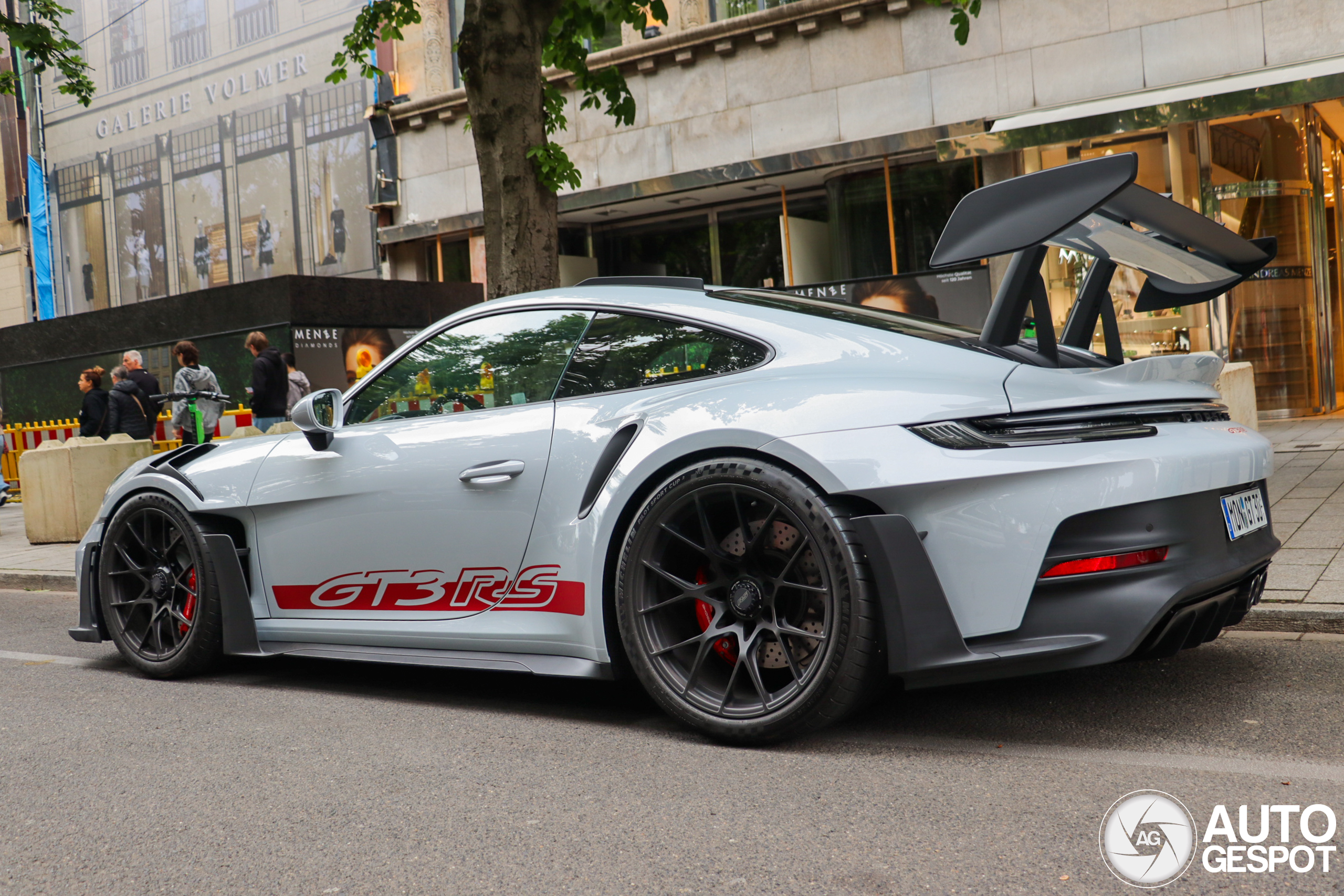 Porsche 992 GT3 RS