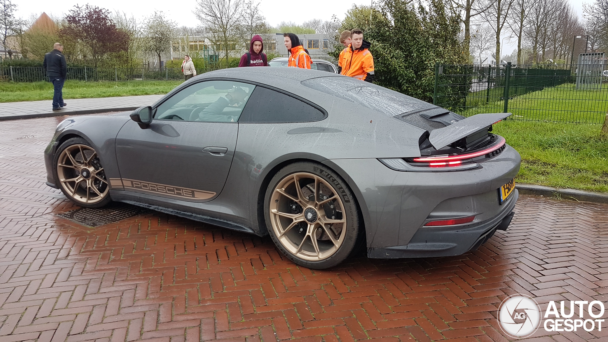 Porsche 992 GT3 Touring