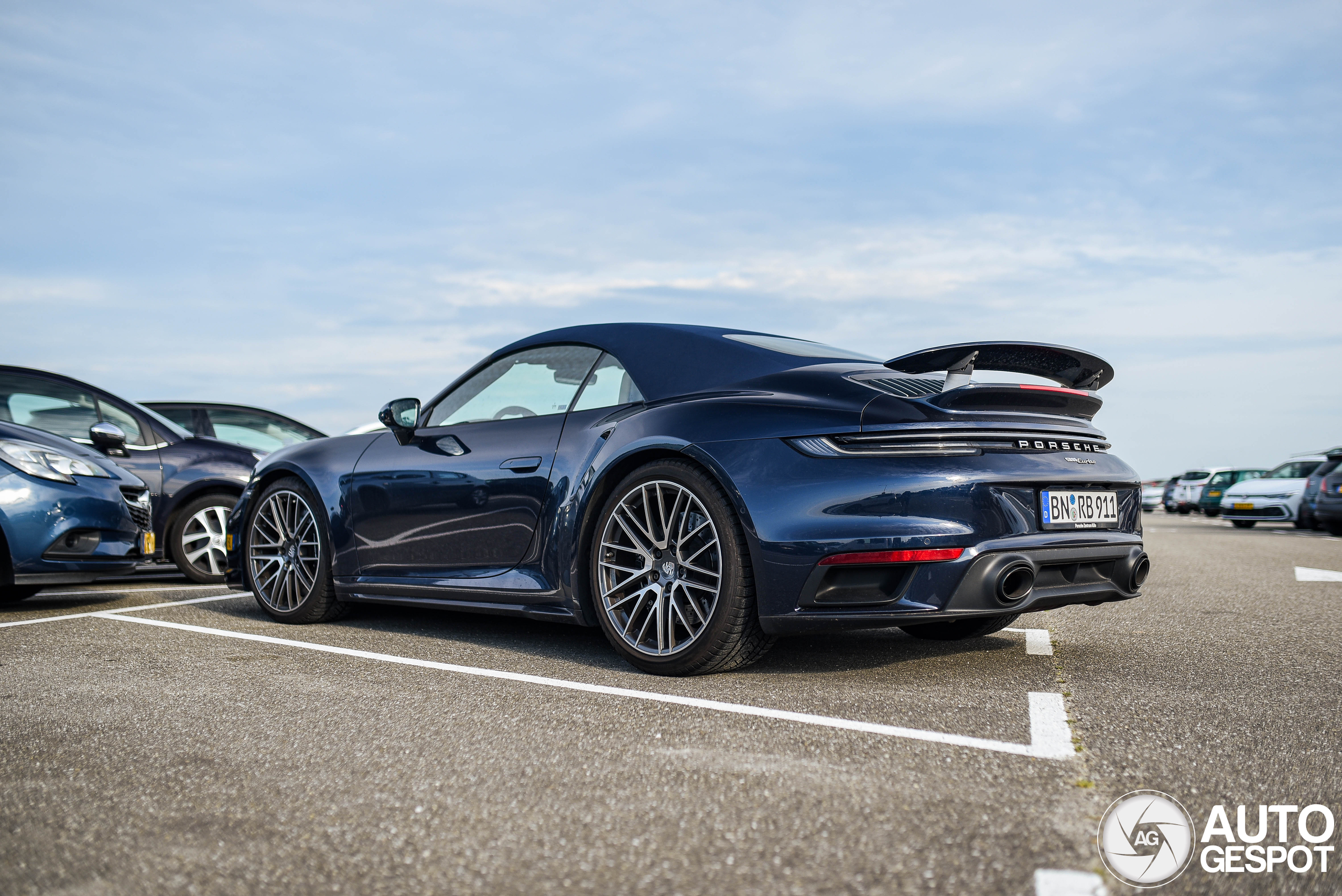 Porsche 992 Turbo Cabriolet