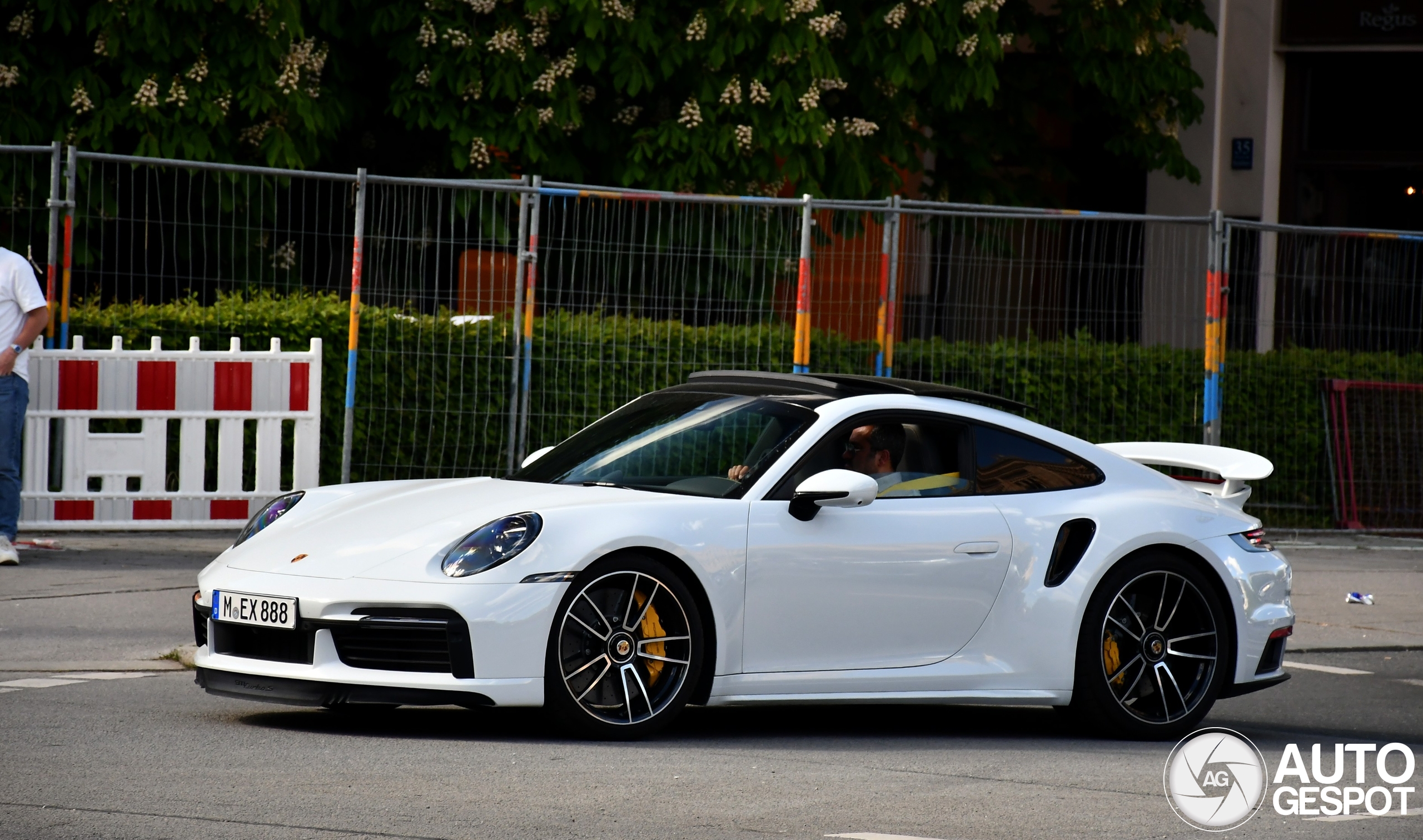 Porsche 992 Turbo S