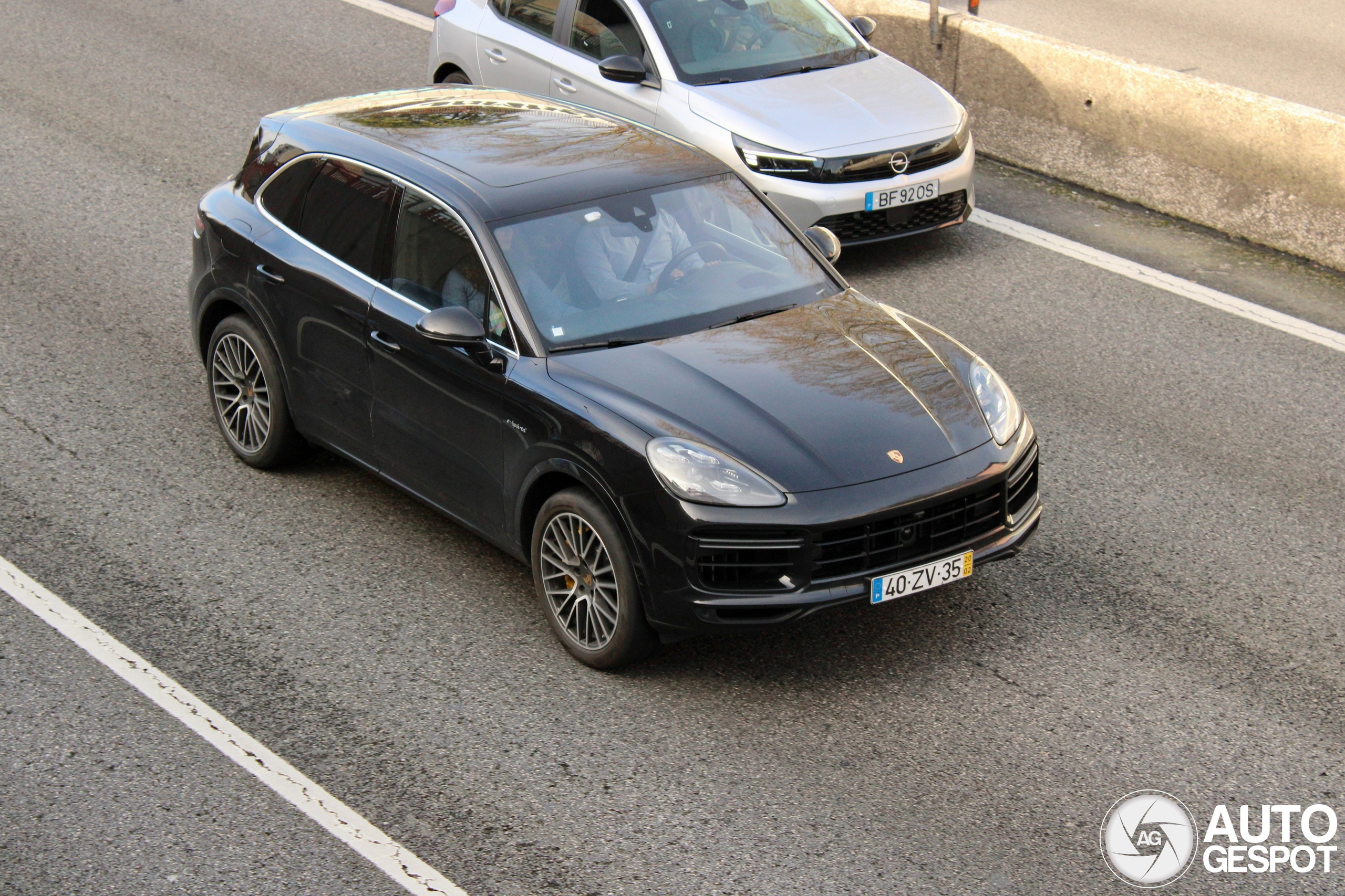 Porsche Cayenne Turbo S E-Hybrid