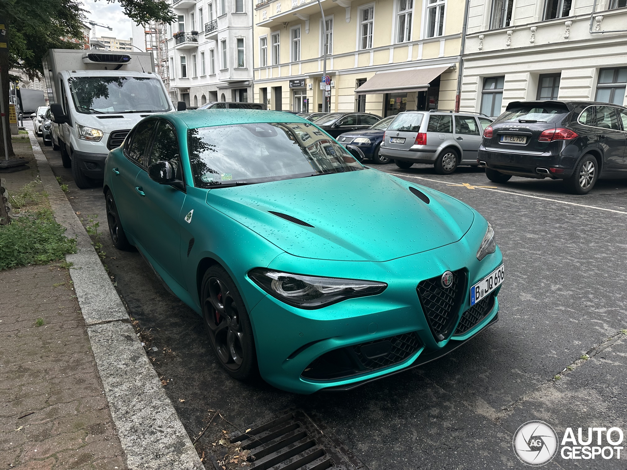 Alfa Romeo Giulia Quadrifoglio 2023