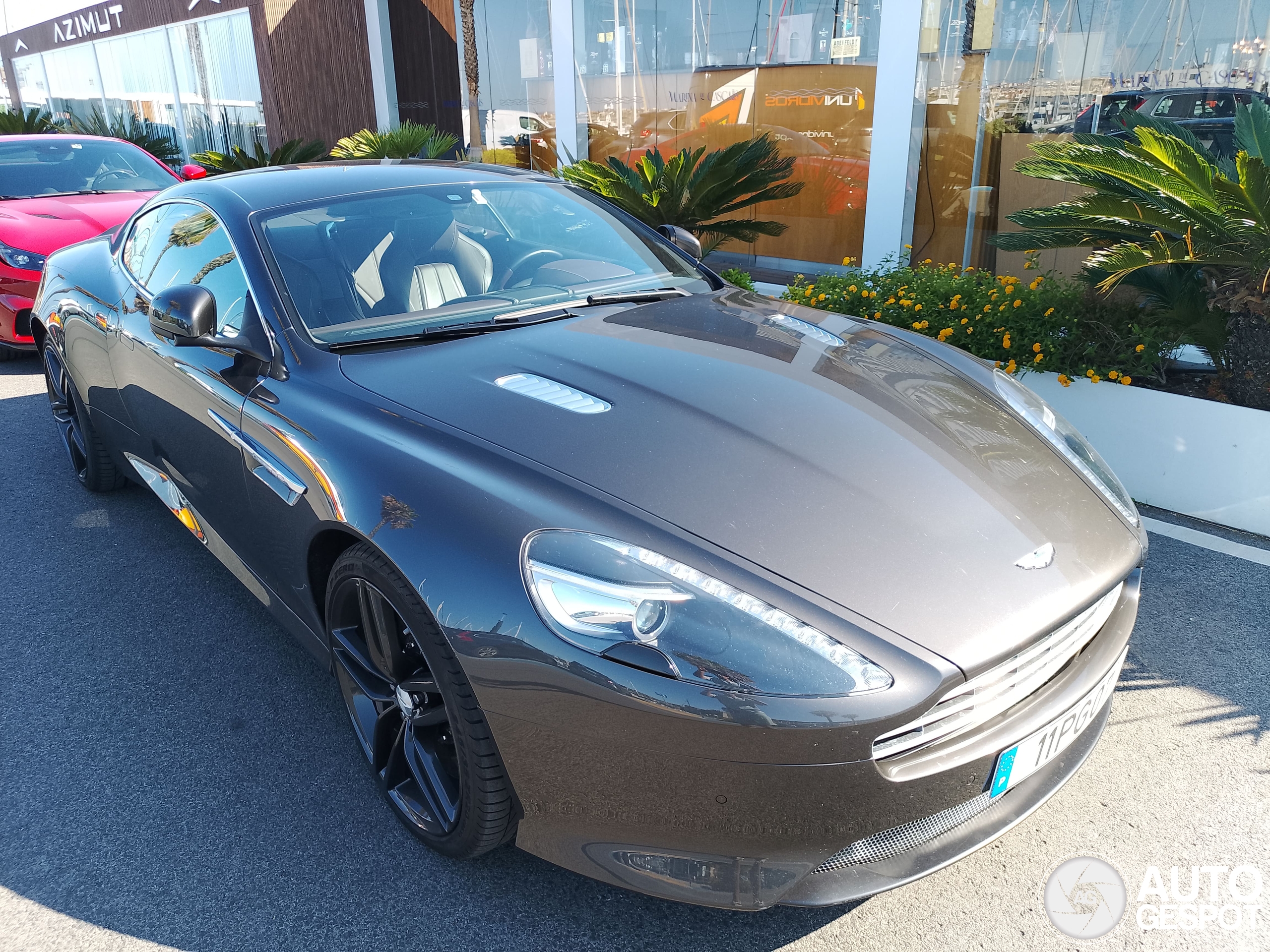 Aston Martin DB9 2013