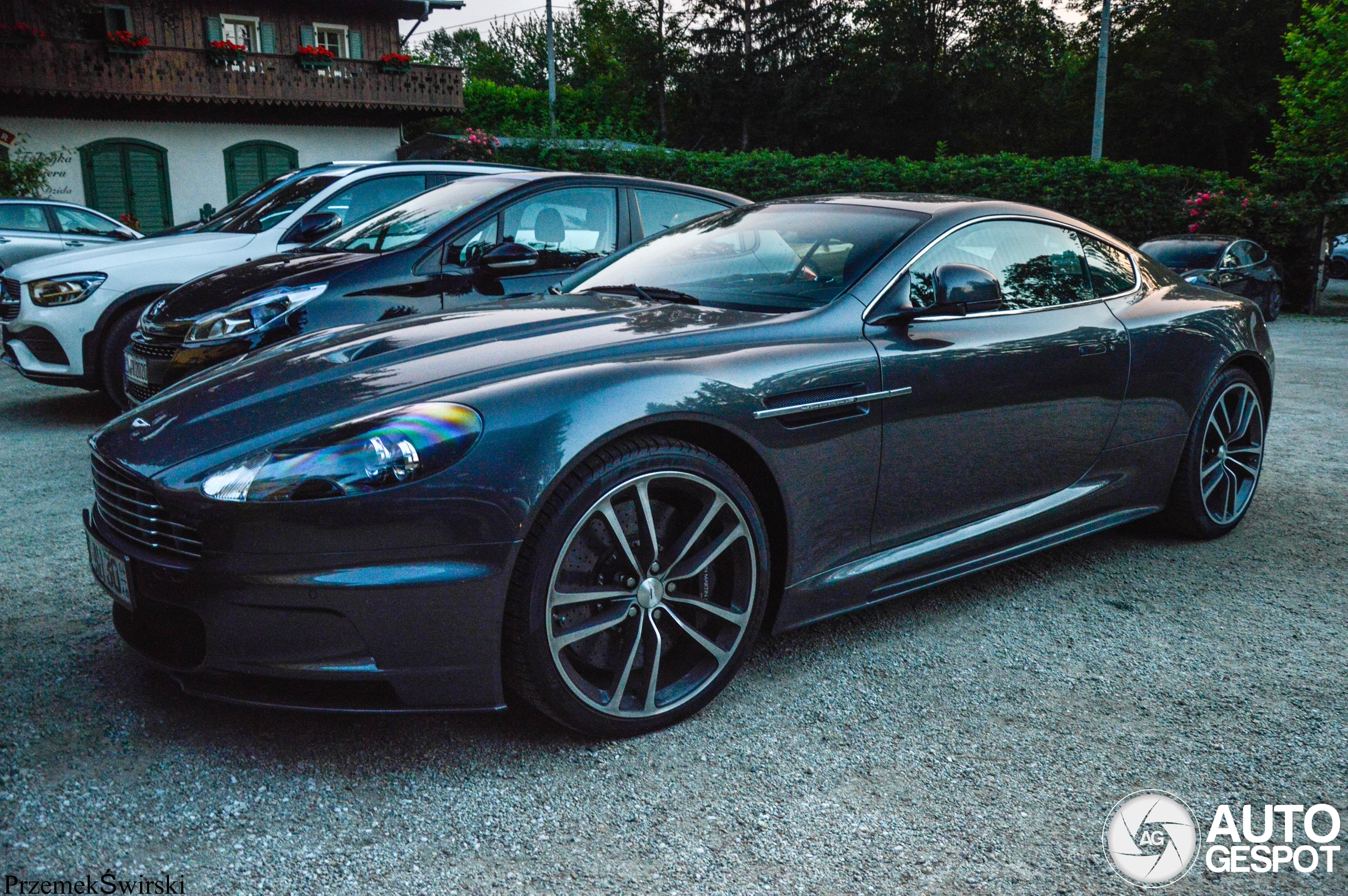 Aston Martin DBS