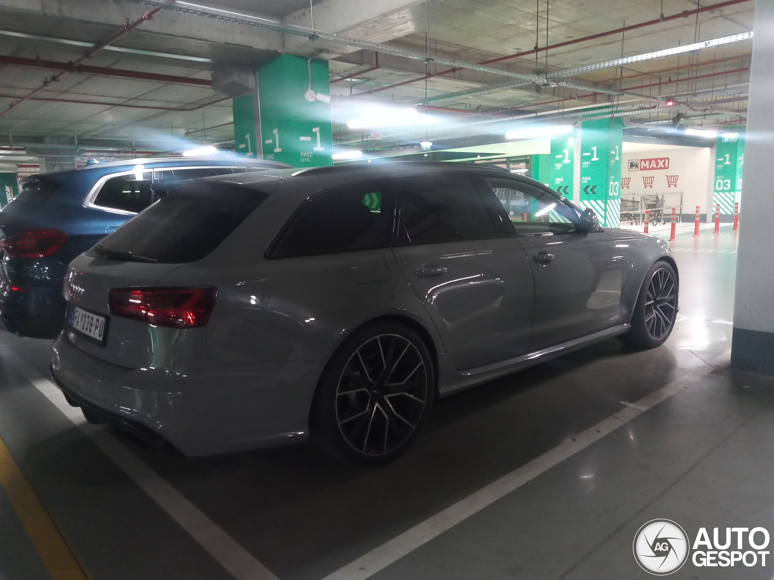 Audi RS6 Avant C7 2015